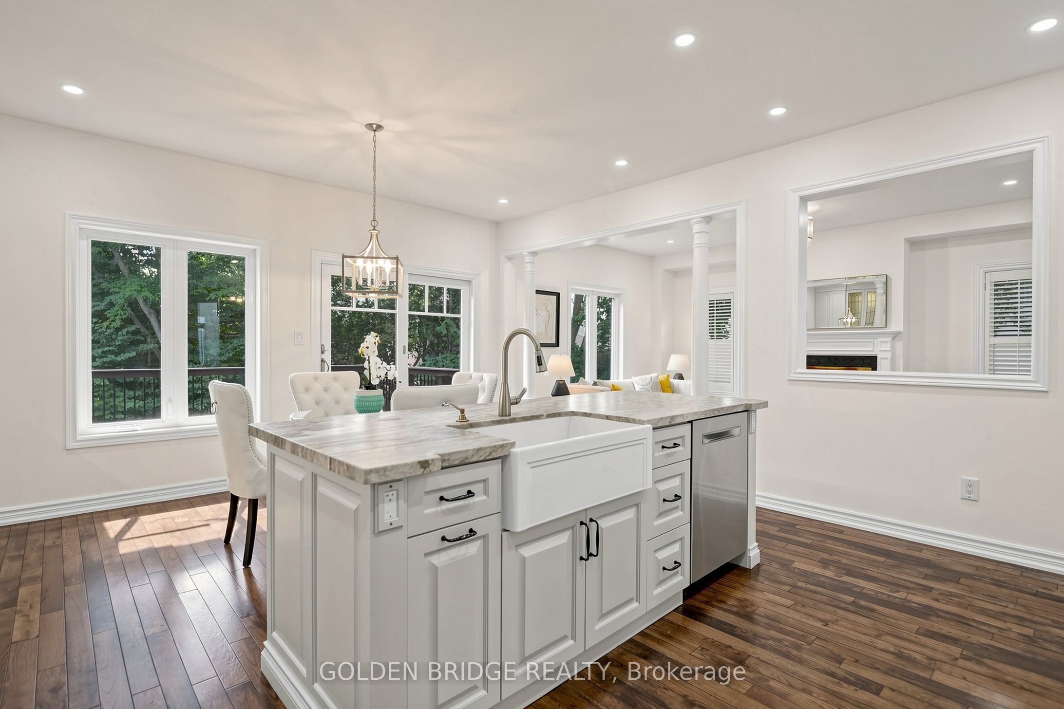 913 Ivsbridge Boulevard Property Photo 14
