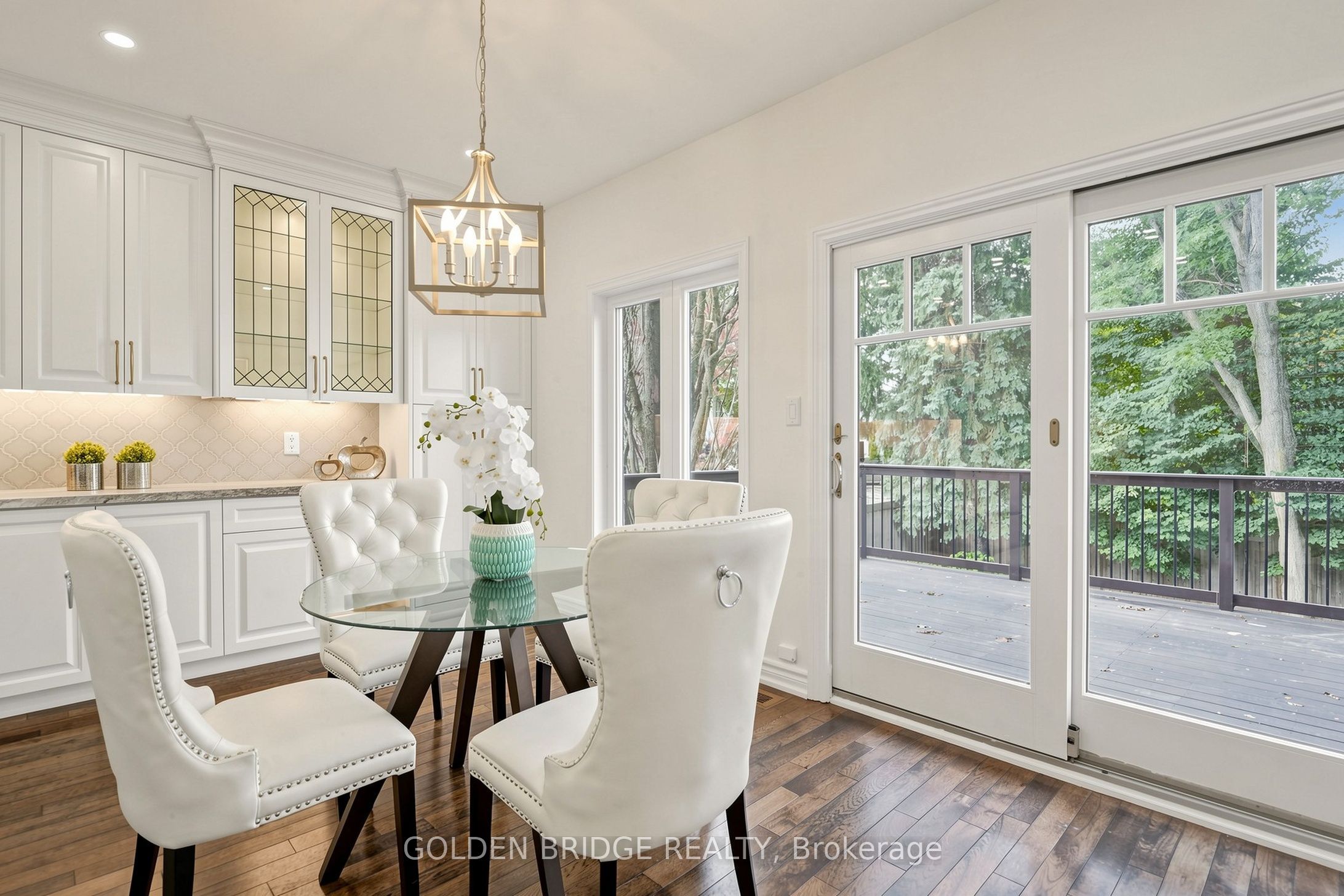 913 Ivsbridge Boulevard Property Photo 16