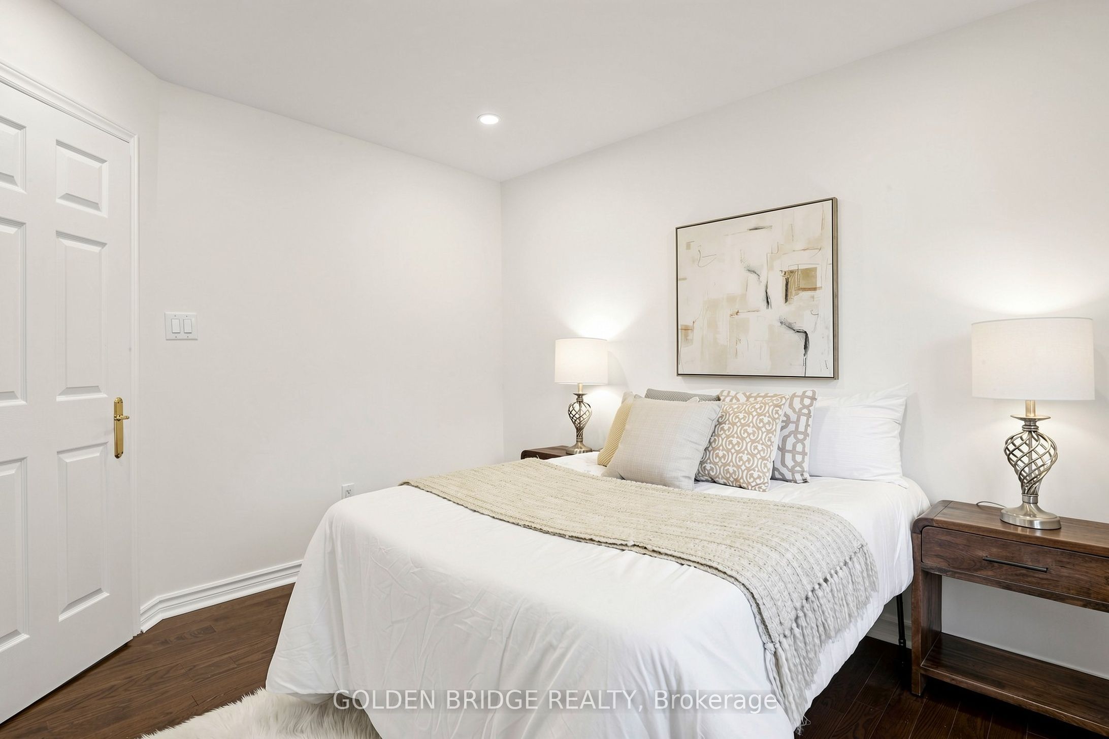 913 Ivsbridge Boulevard Property Photo 25
