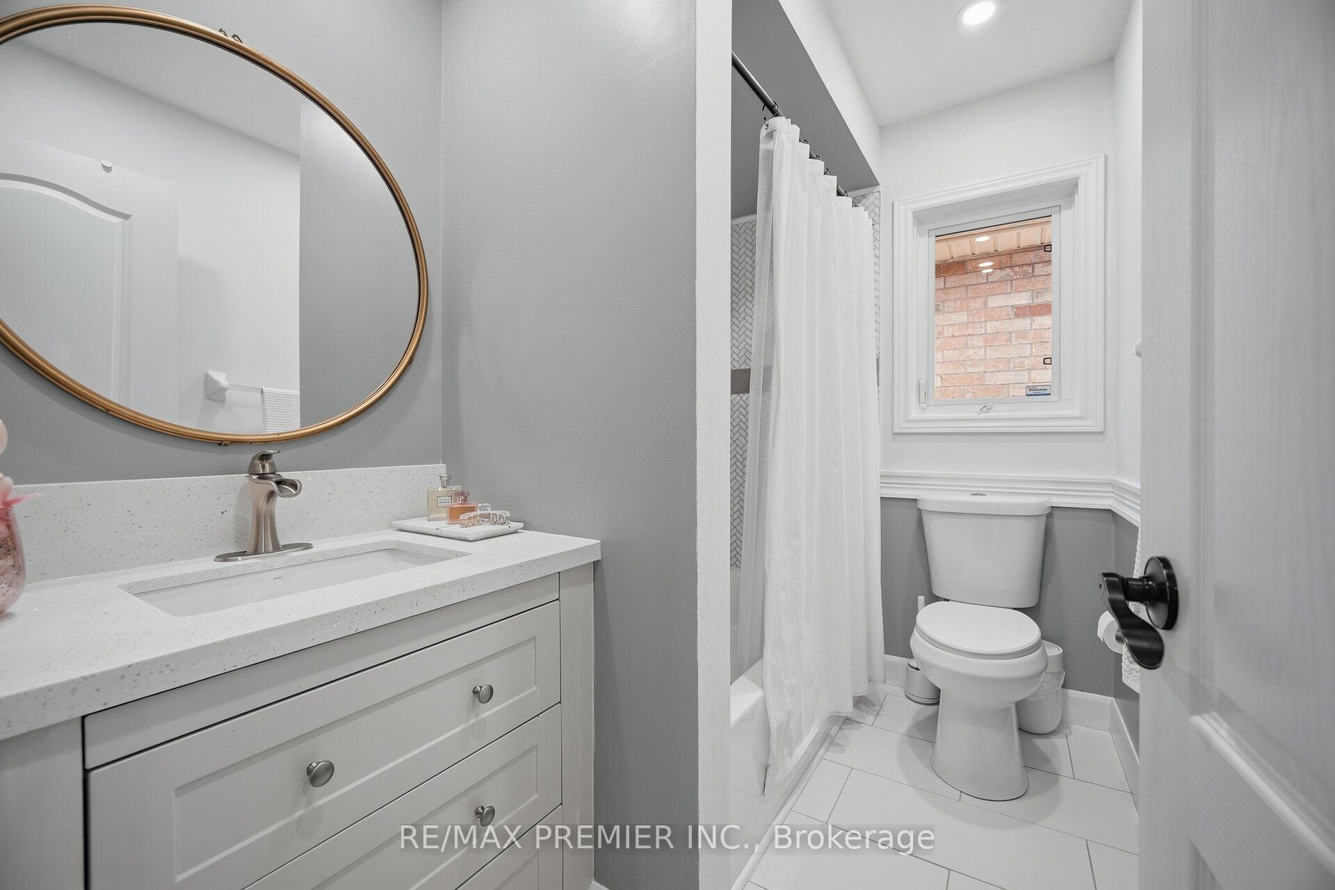 127 Ozner Crescent Property Photo 31