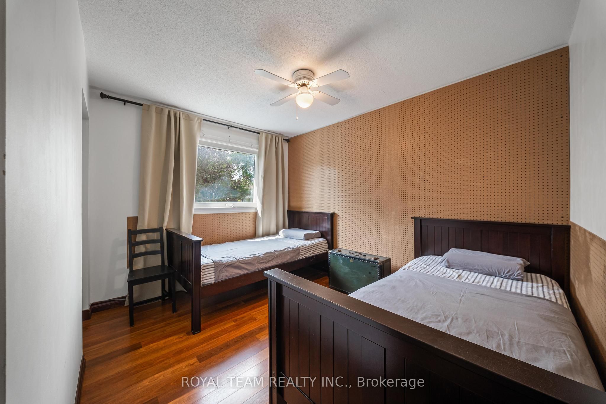 2500 Lloyd Street Property Photo 21