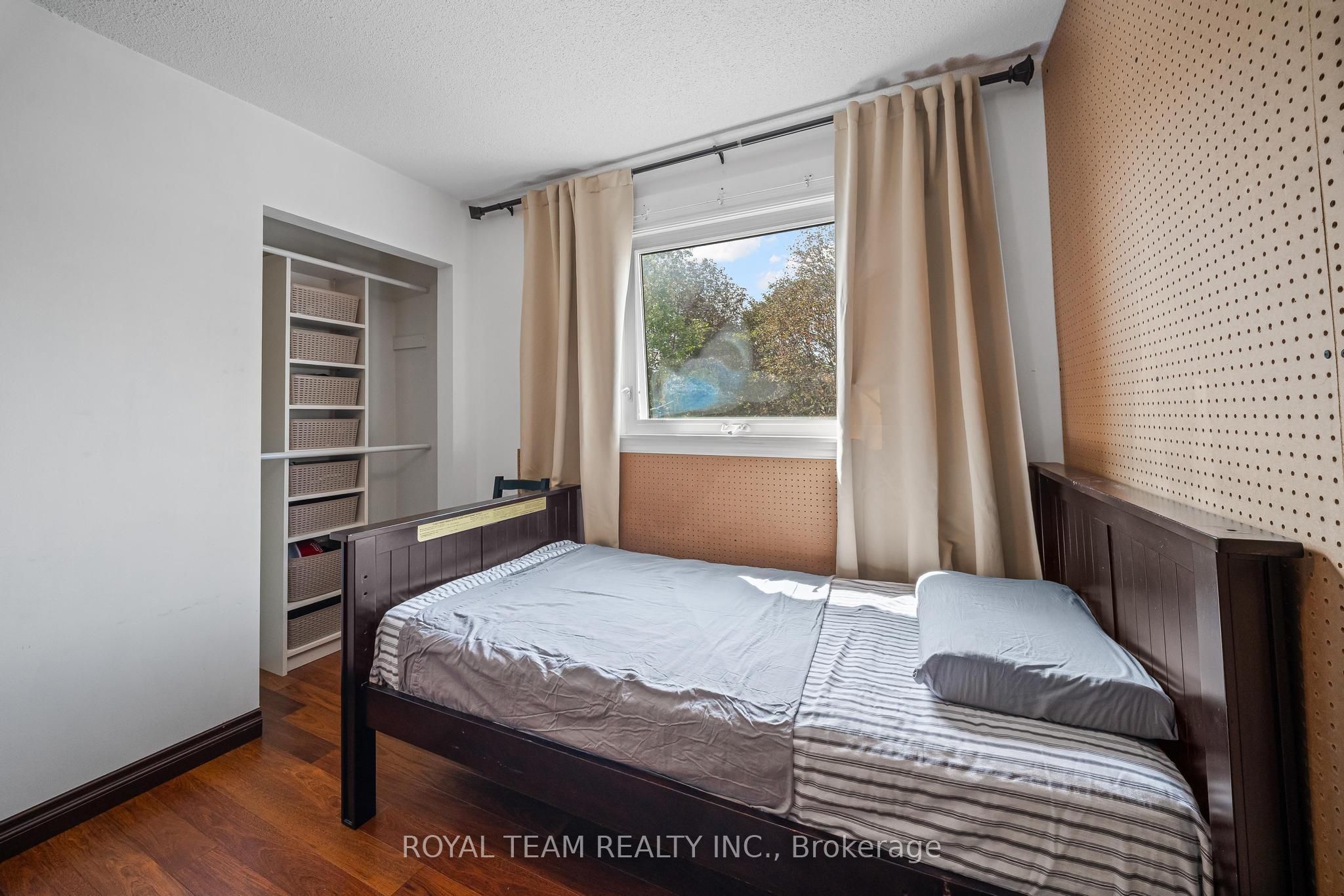 2500 Lloyd Street Property Photo 22