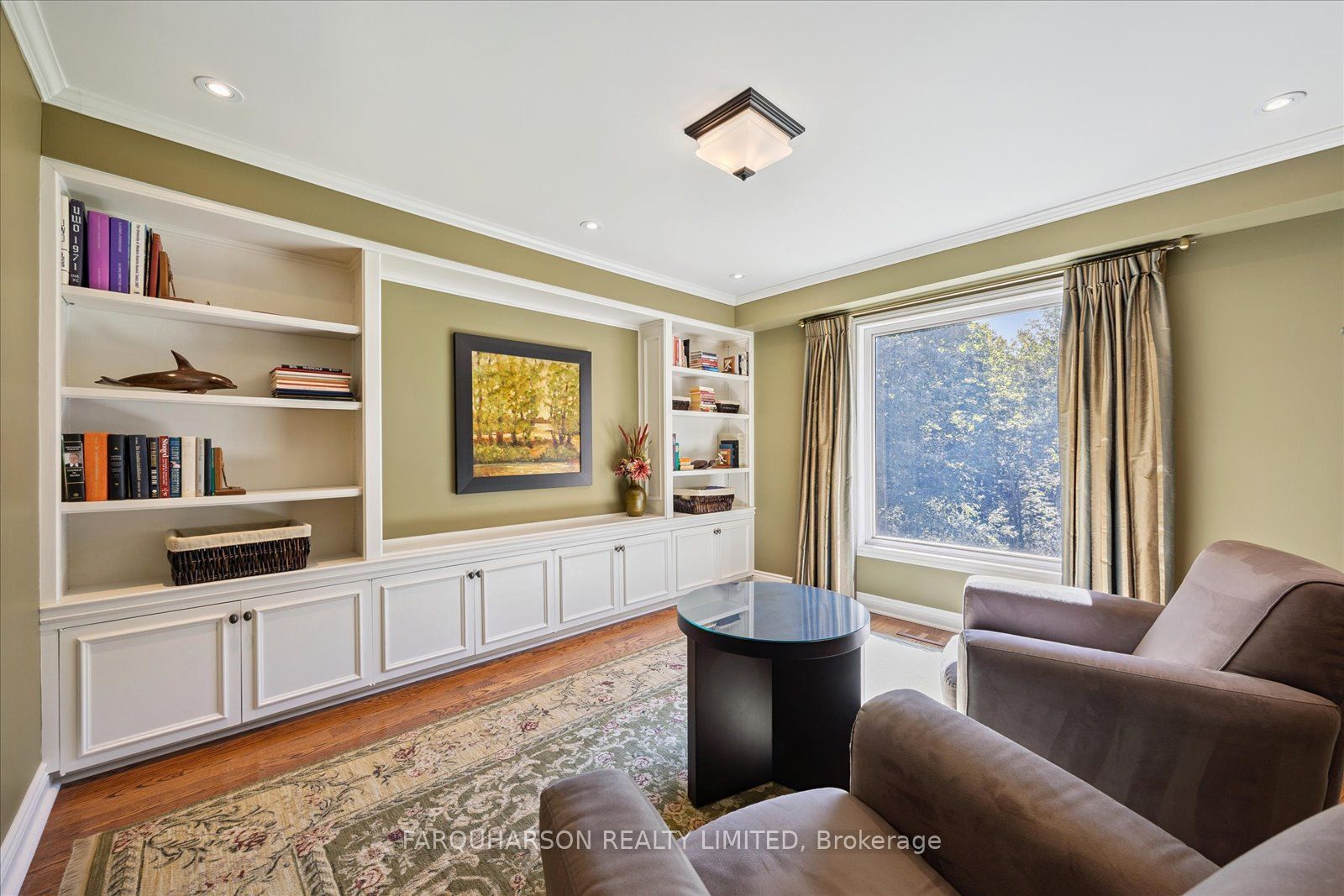 15 Skyridge Court Property Photo 6