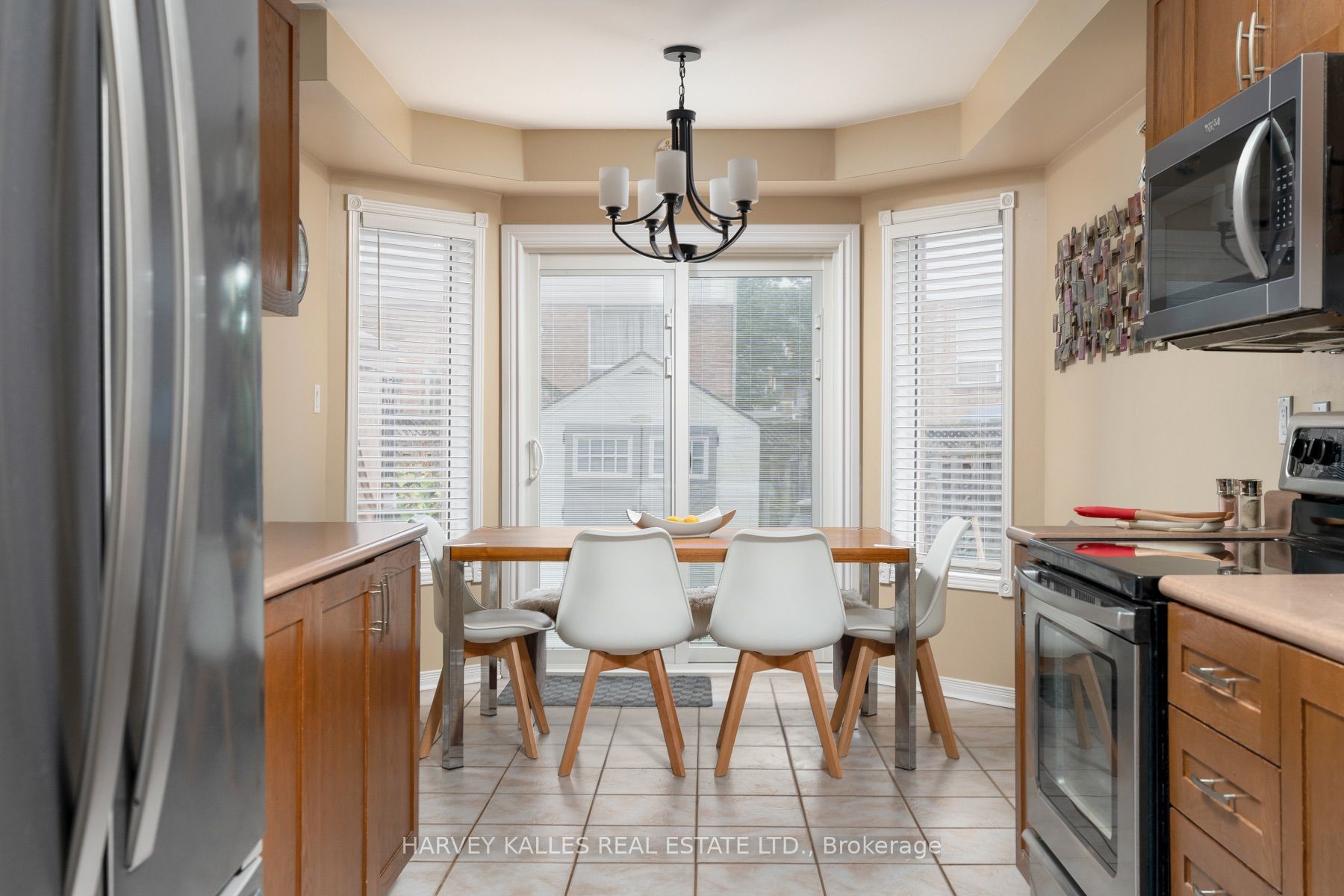 27 Hirst Avenue Property Photo 10