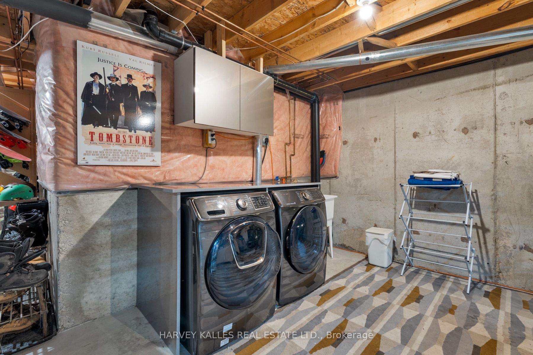27 Hirst Avenue Property Photo 26