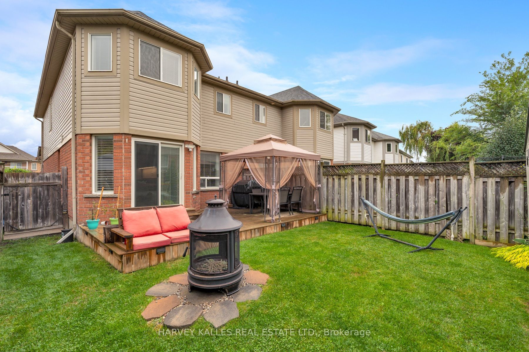 27 Hirst Avenue Property Photo 33