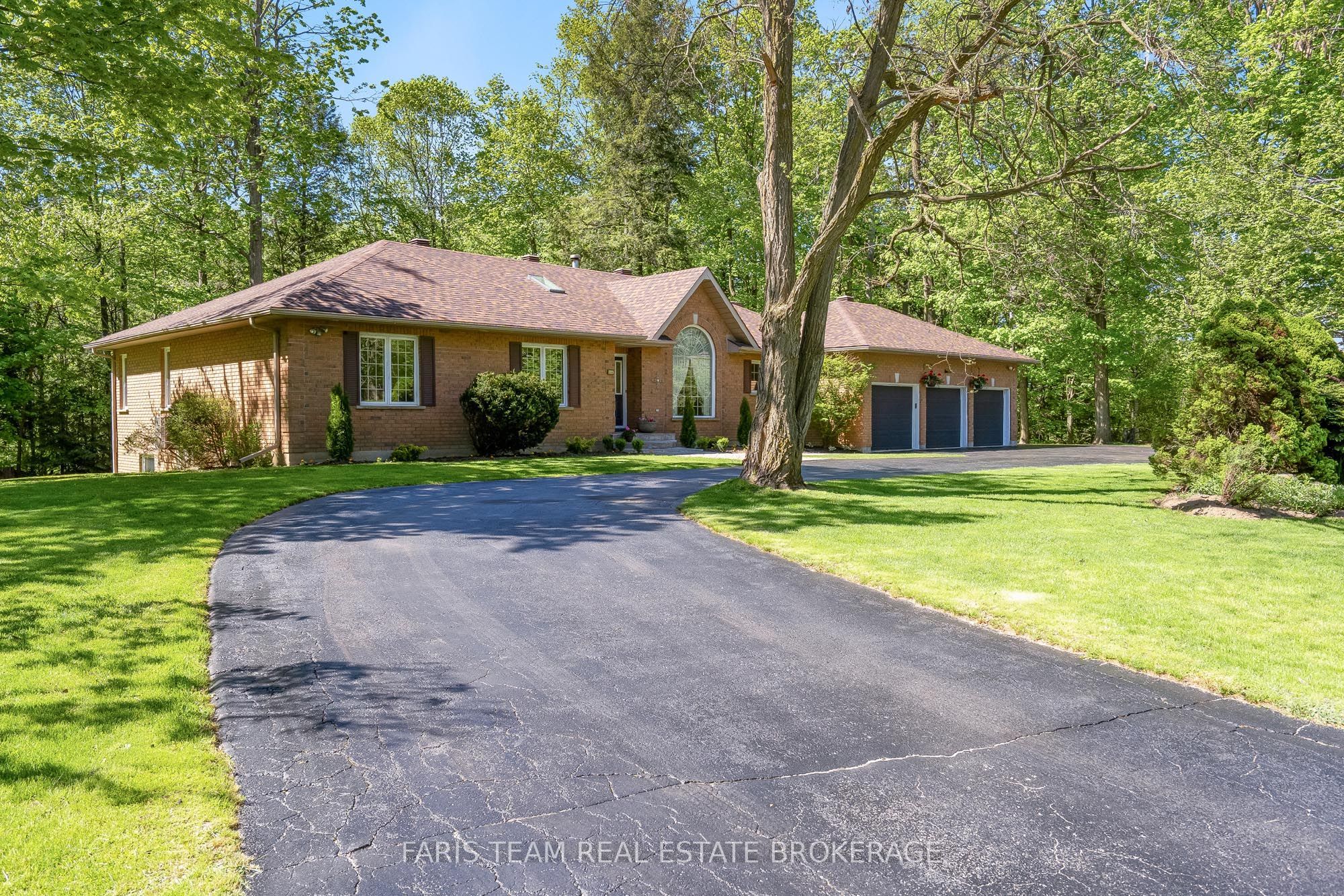 2088 Wilkinson Street Property Photo 1