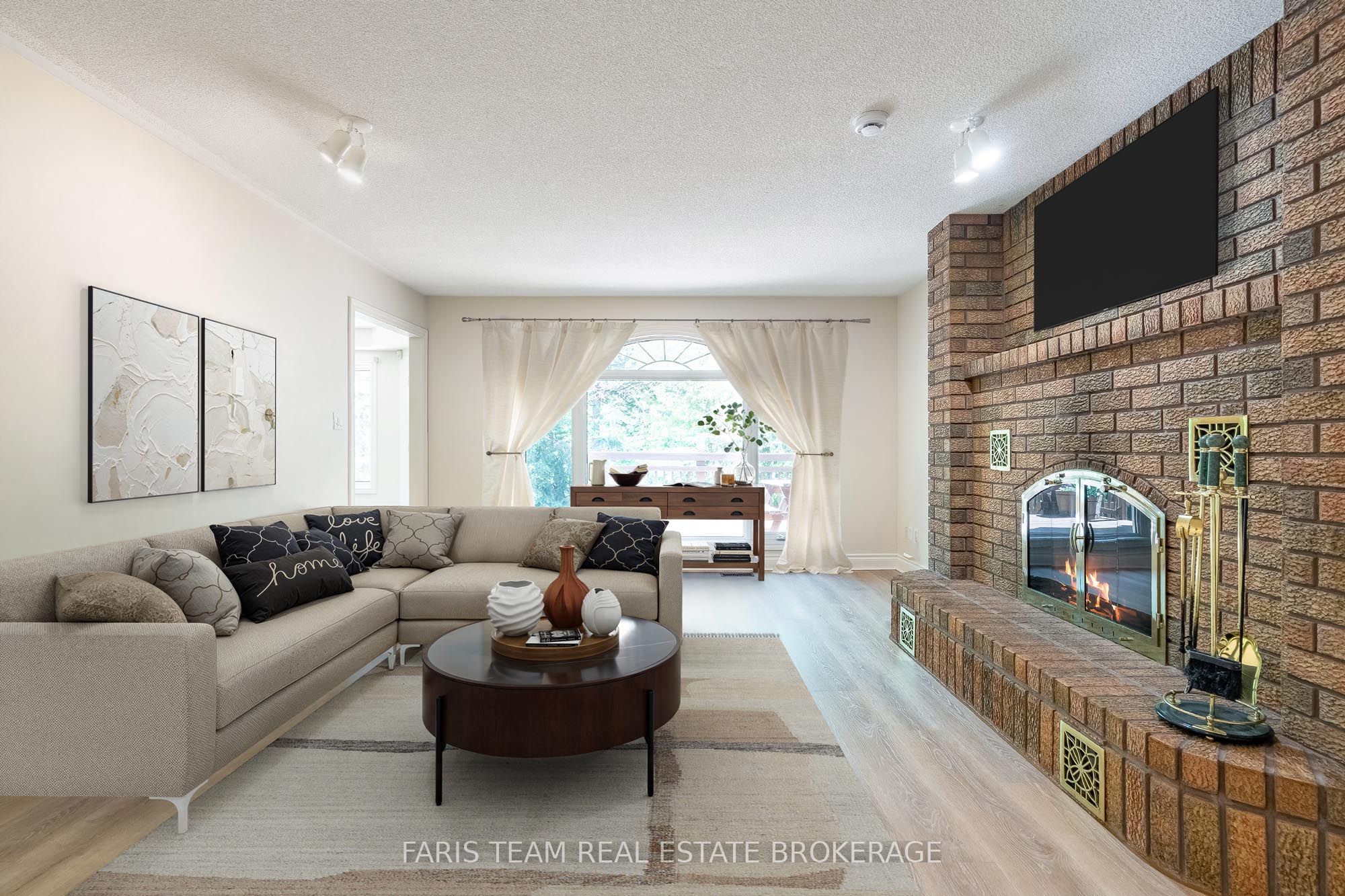 2088 Wilkinson Street Property Photo 13