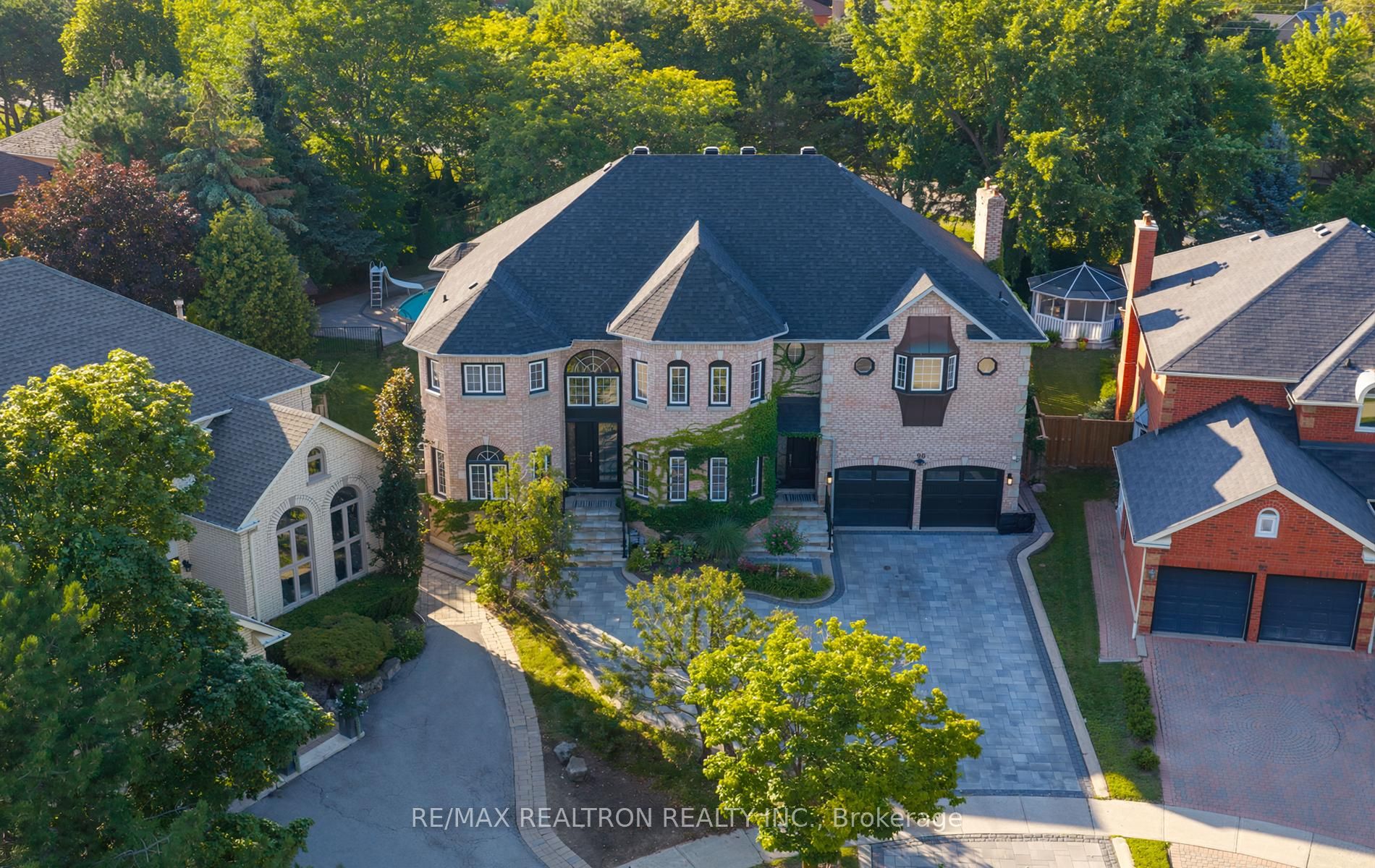 96 Markwood Lane