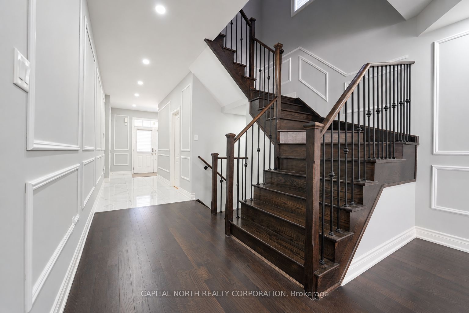 19 Tesla Crescent Property Photo 6
