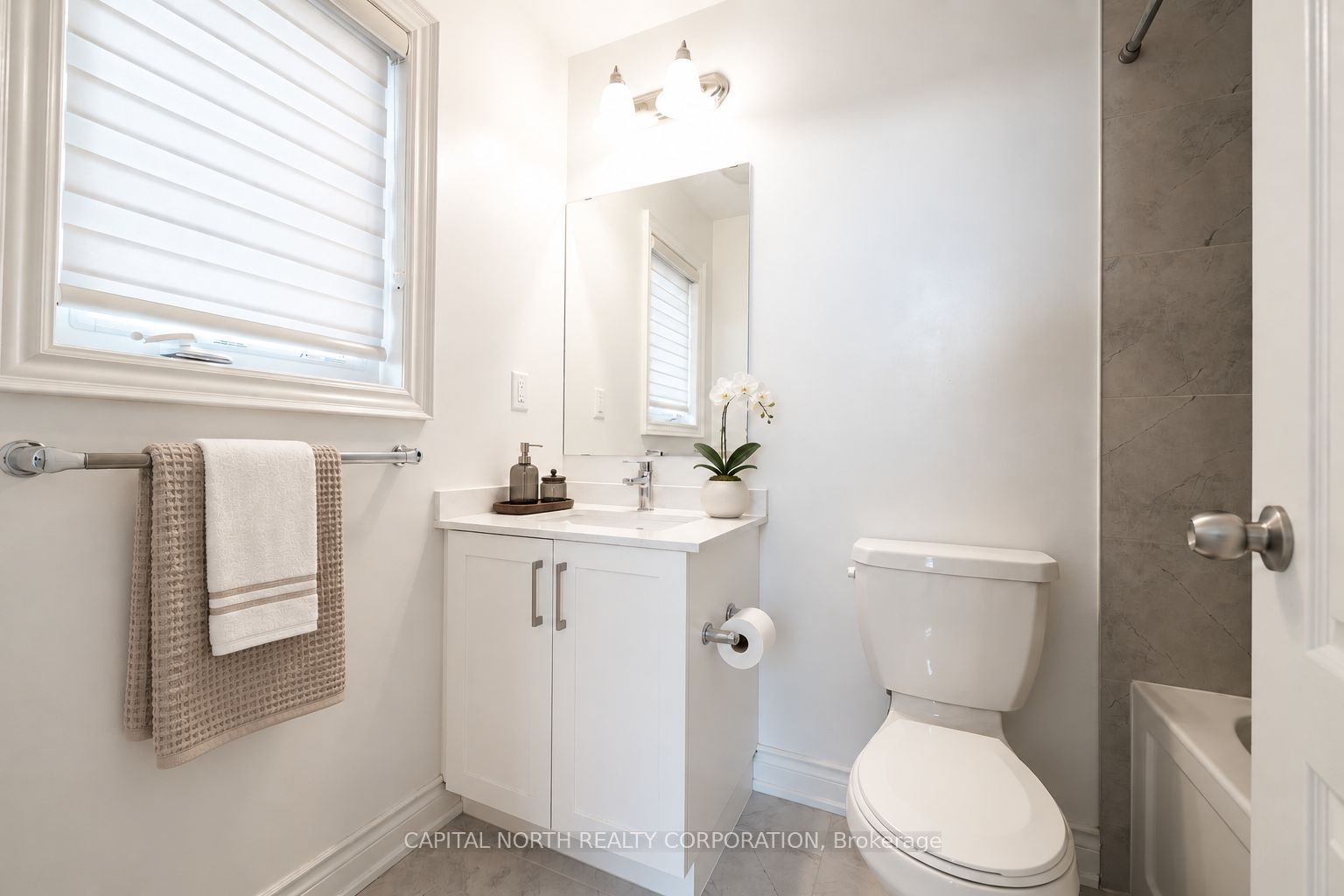 19 Tesla Crescent Property Photo 25
