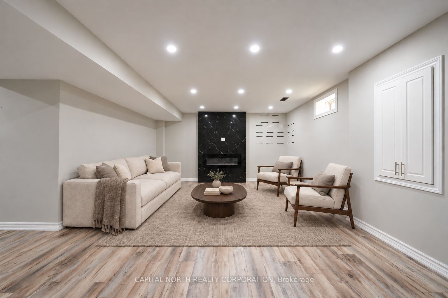 19 Tesla Crescent Property Photo 29