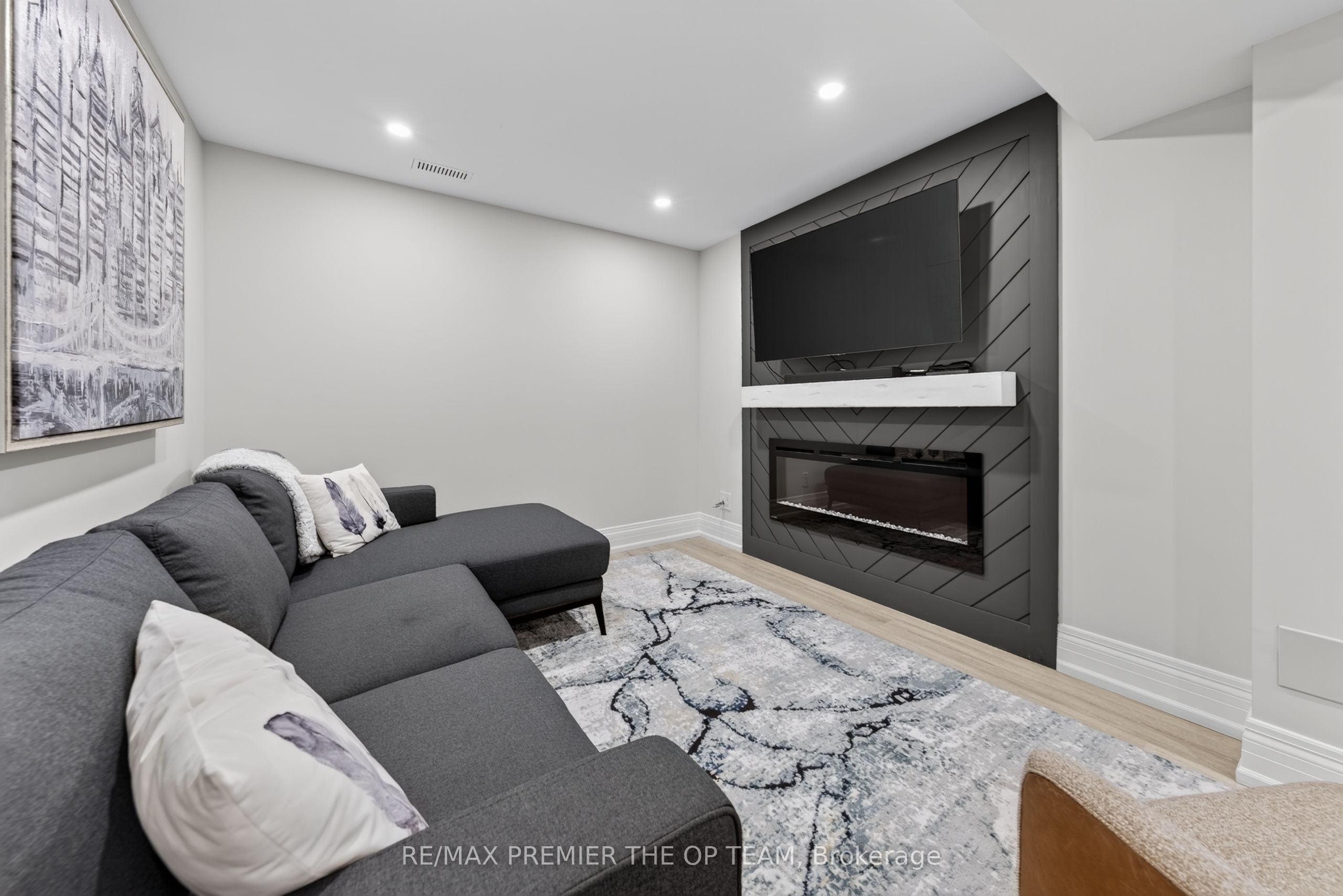 3 Sedgewick Place Property Photo 34