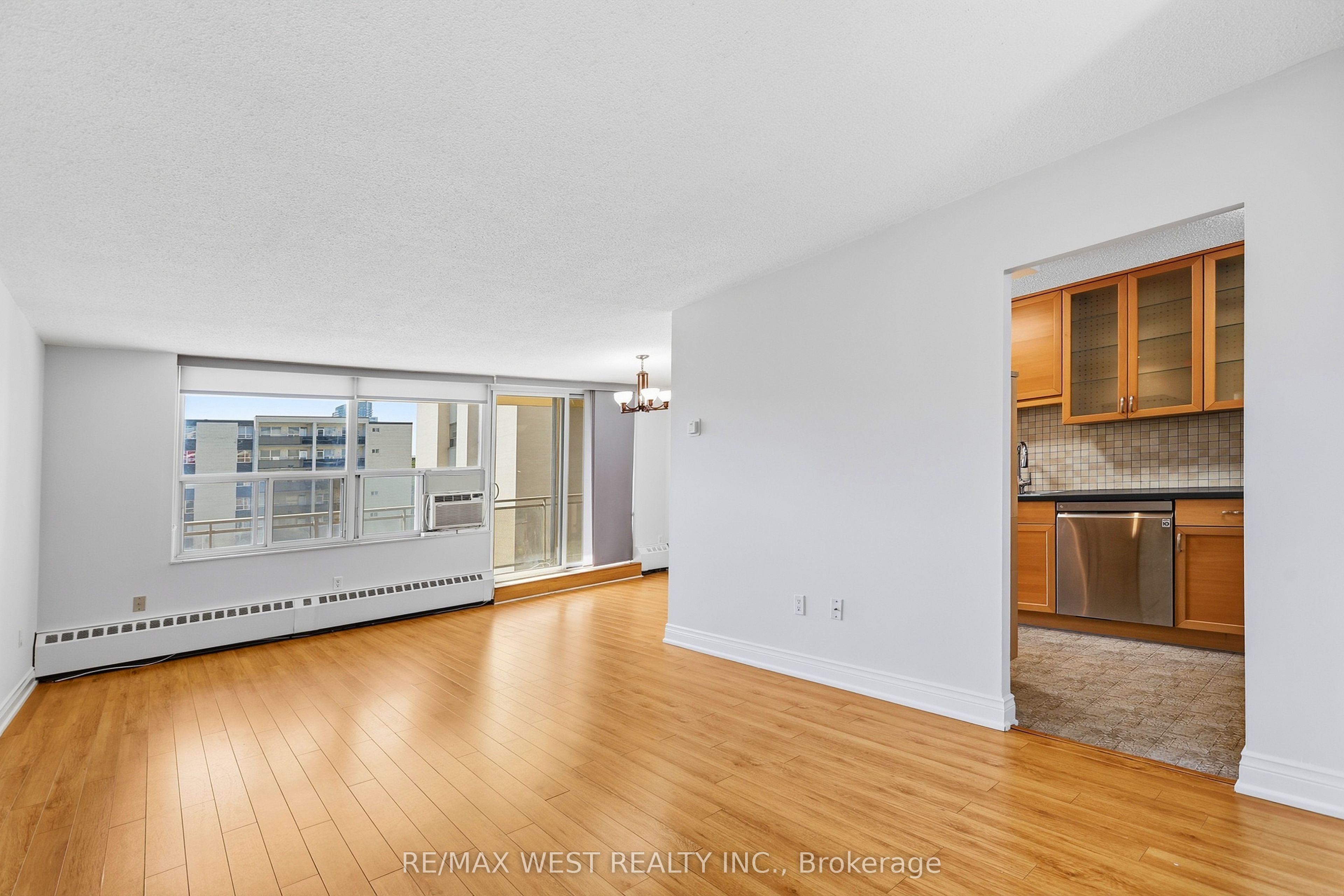 180 Dudley Avenue 302 Property Photo 6