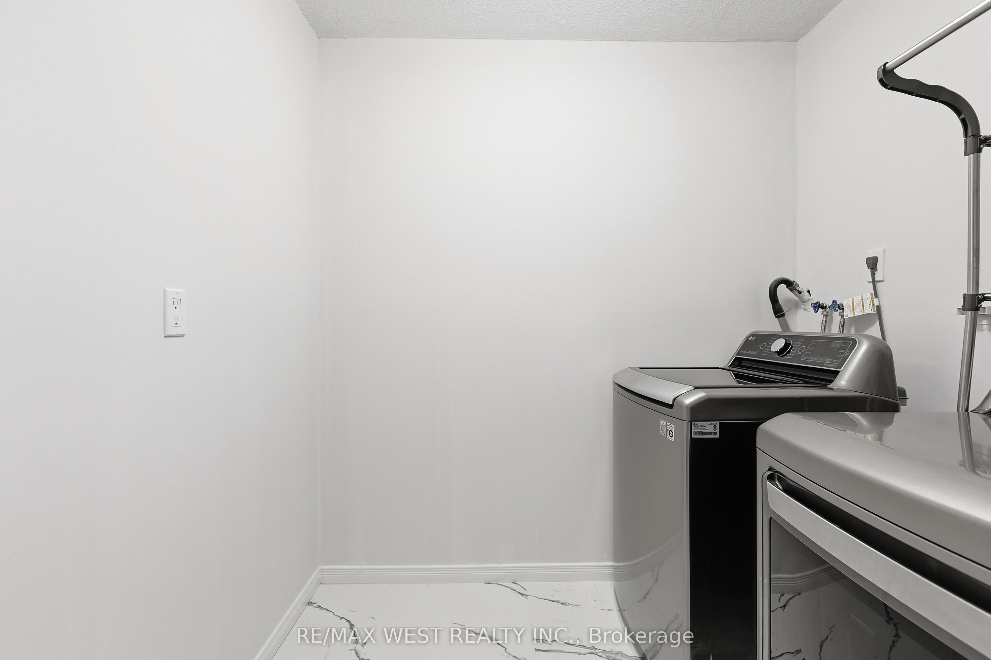 180 Dudley Avenue 302 Property Photo 18