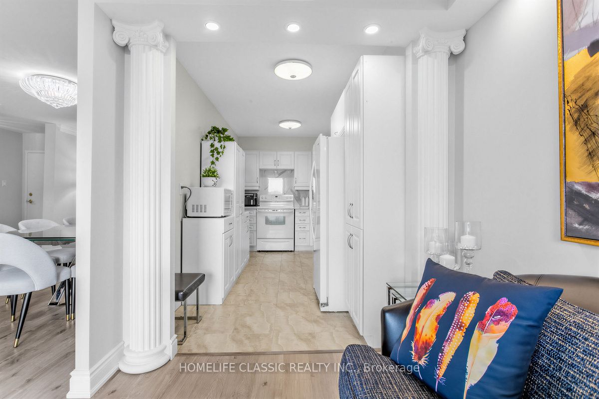 40 Baif Boulevard 803 Property Photo 11