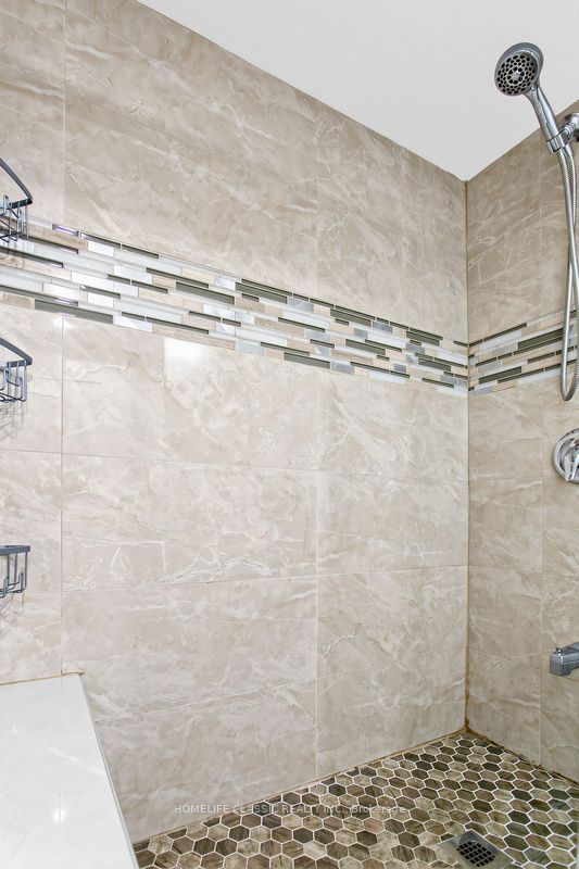 40 Baif Boulevard 803 Property Photo 24