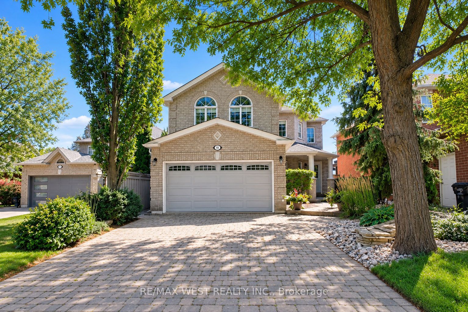 303 Tupper Boulevard Property Photo 1
