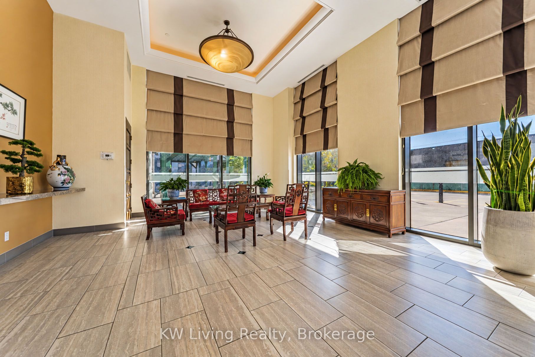 1 Sun Yat-sen Avenue 751 Property Photo 4