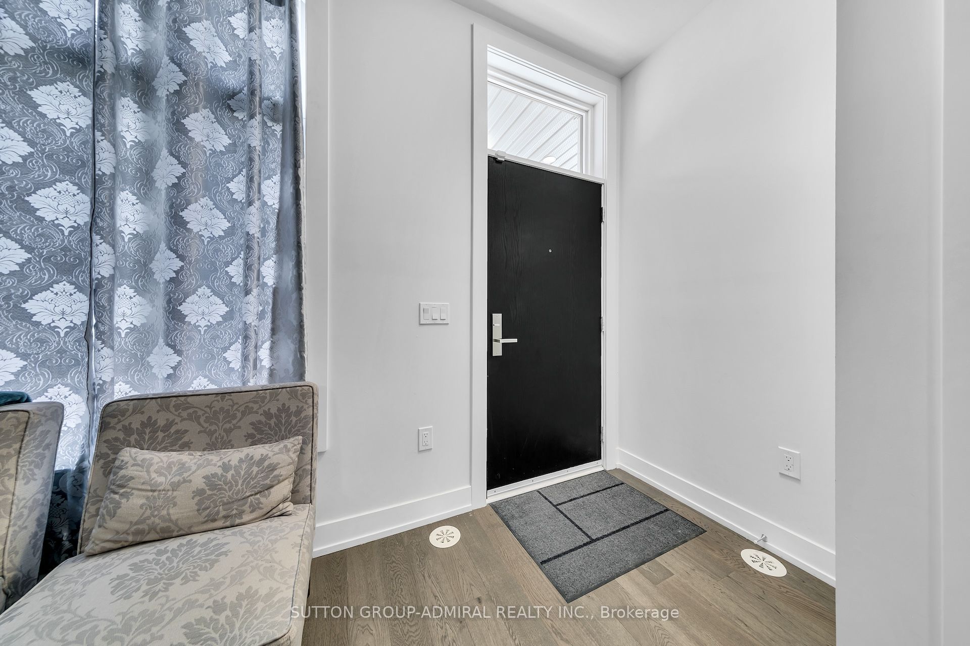 9560 Islington Avenue L-103 Property Photo 6