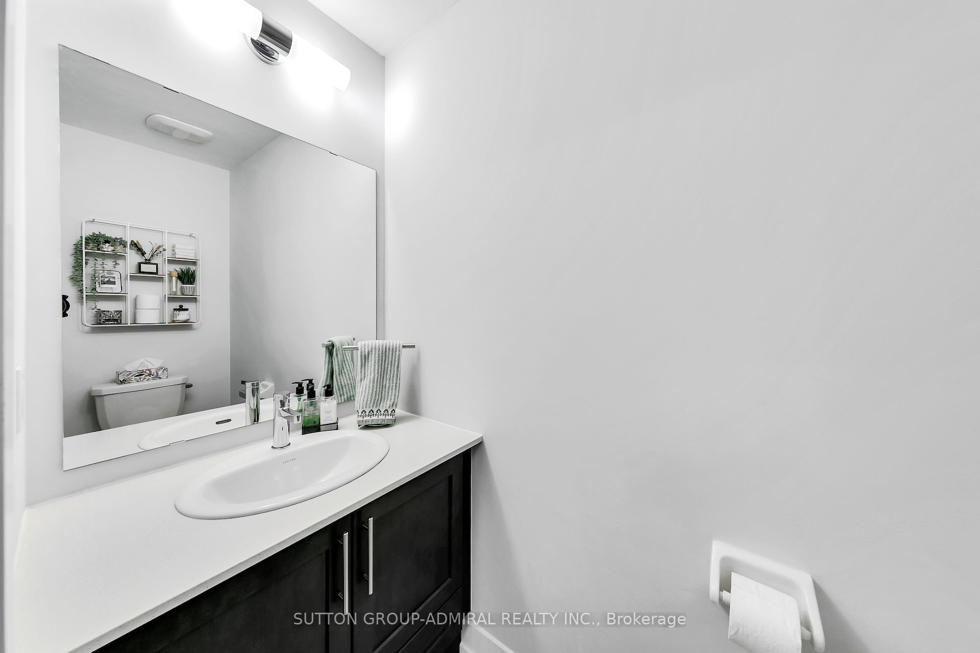 9560 Islington Avenue L-103 Property Photo 16