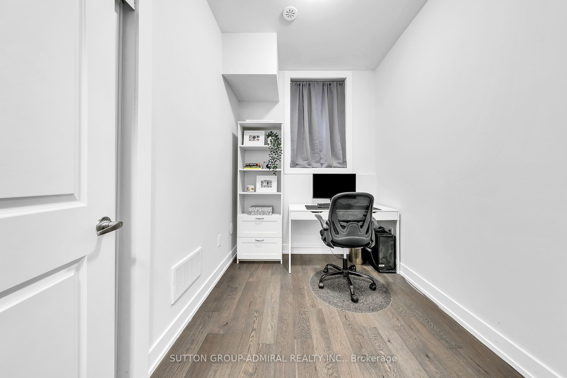 9560 Islington Avenue L-103 Property Photo 21