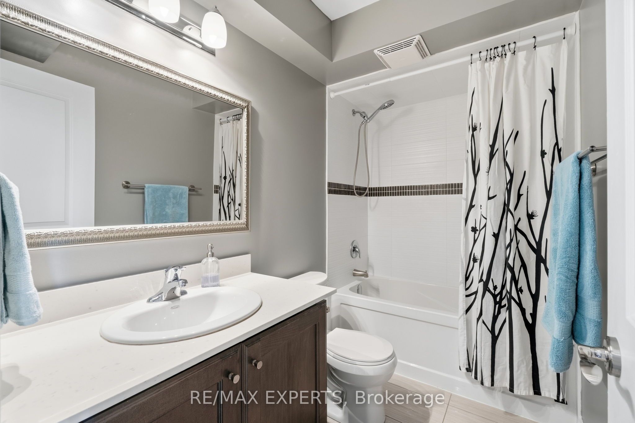 10060 Keele Street 7 Property Photo 21