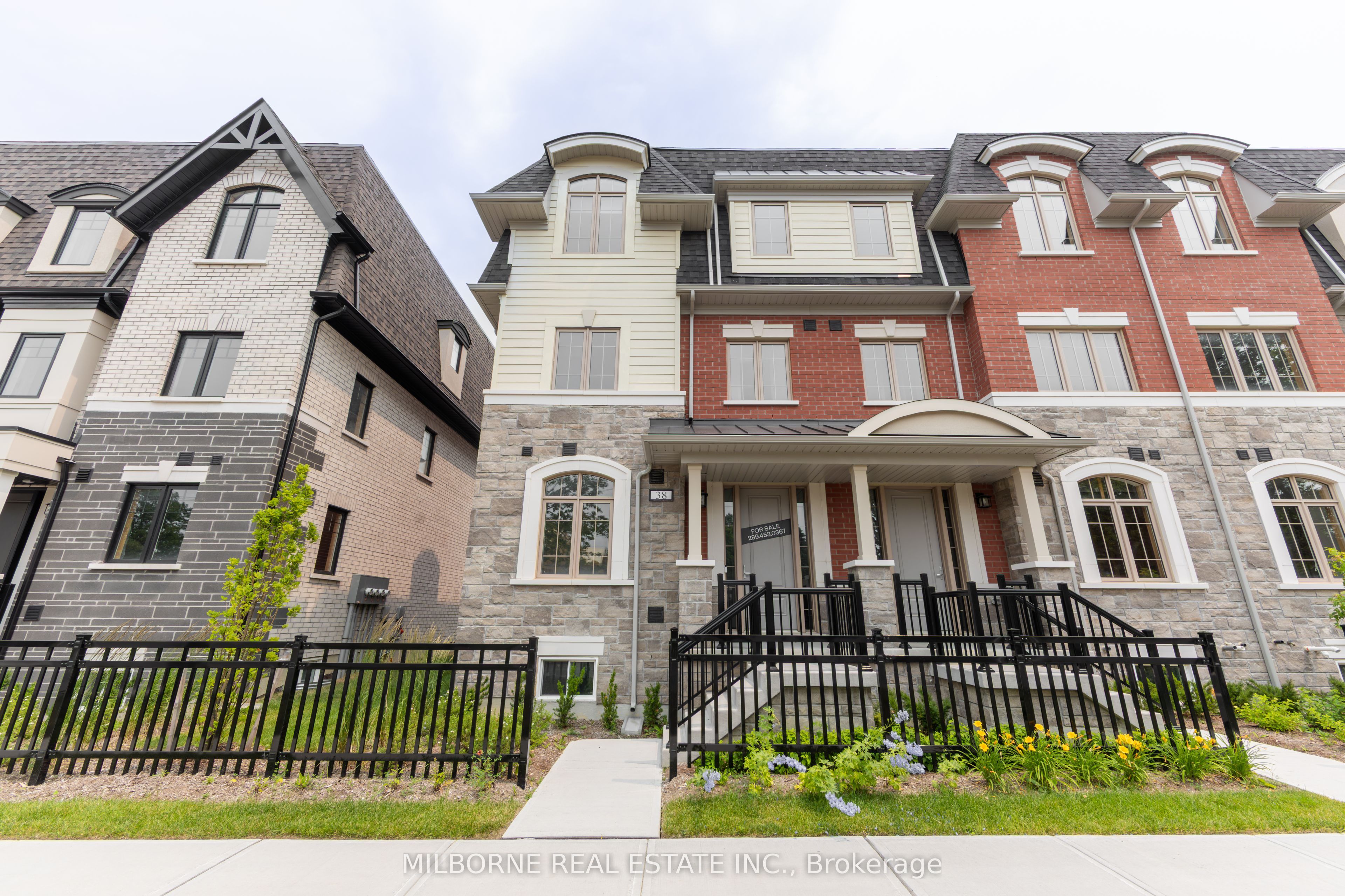 38 Fred Beaton Place Property Photo 2