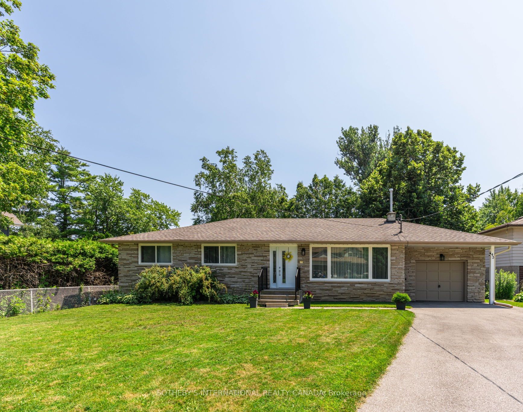 43 Northwood Road Property Photo 1