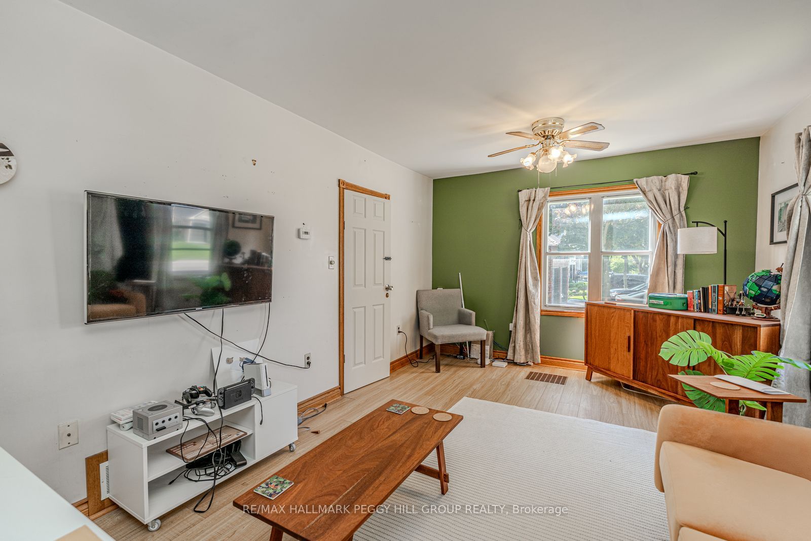 85 Tyler Street Property Photo 7