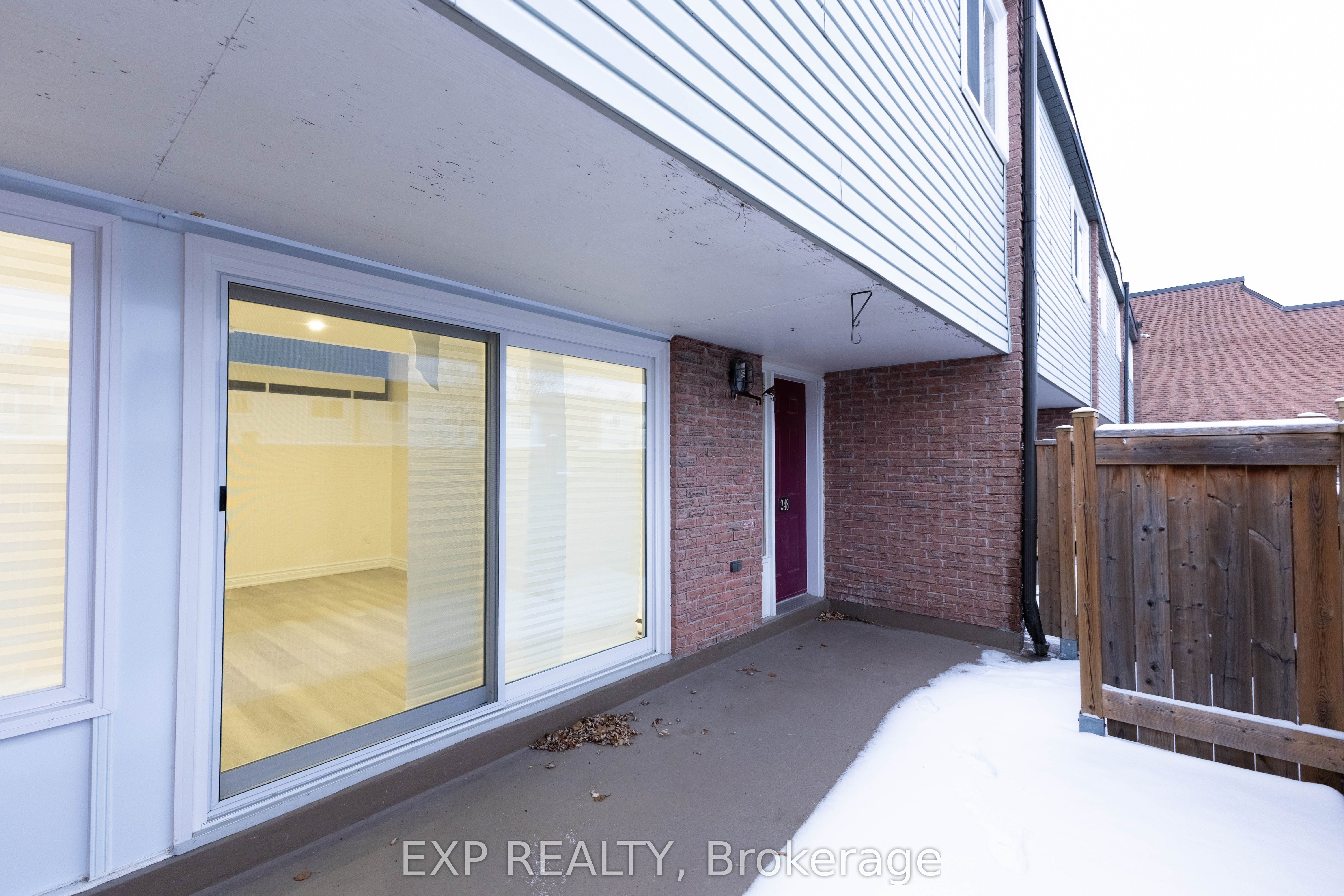 248 Milestone Crescent 120 Property Photo 16