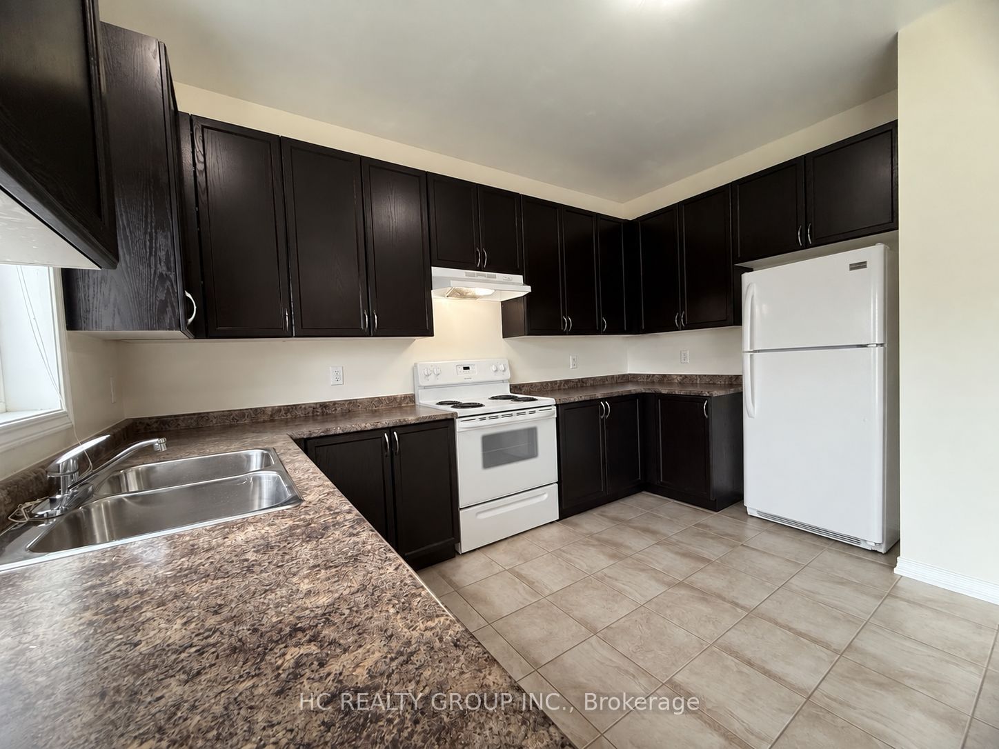 1403 Sheldon Street Property Photo 6