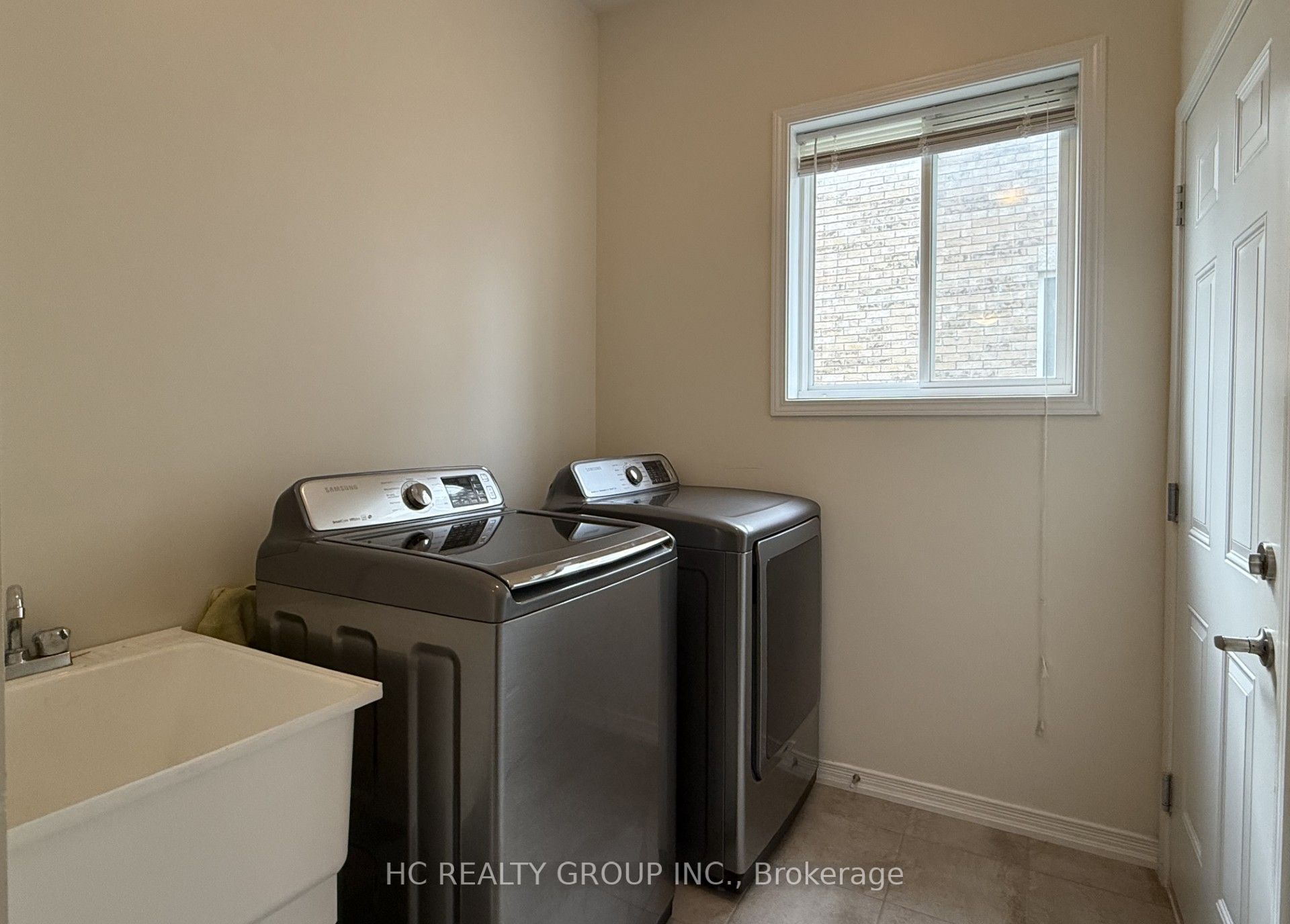 1403 Sheldon Street Property Photo 10