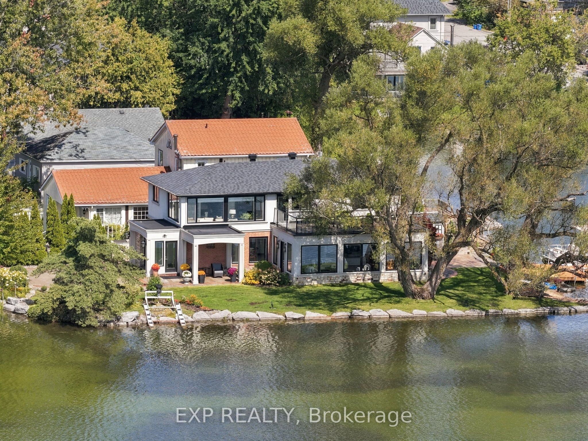 3 Willowbank Avenue