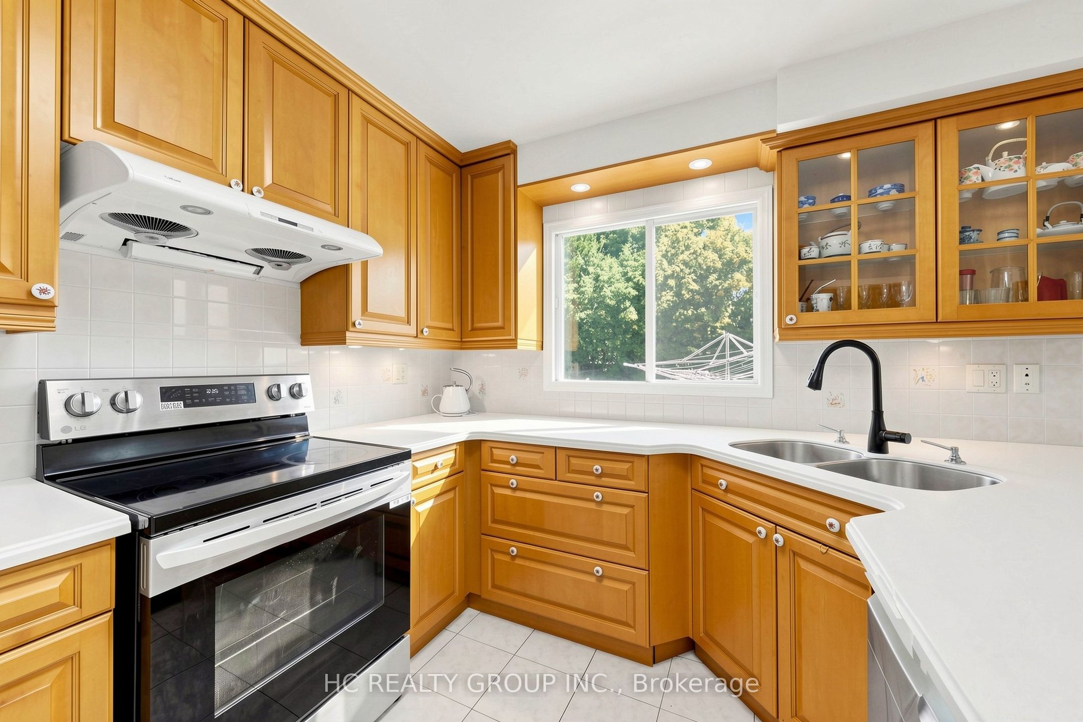 5 Standish Crescent Property Photo 17
