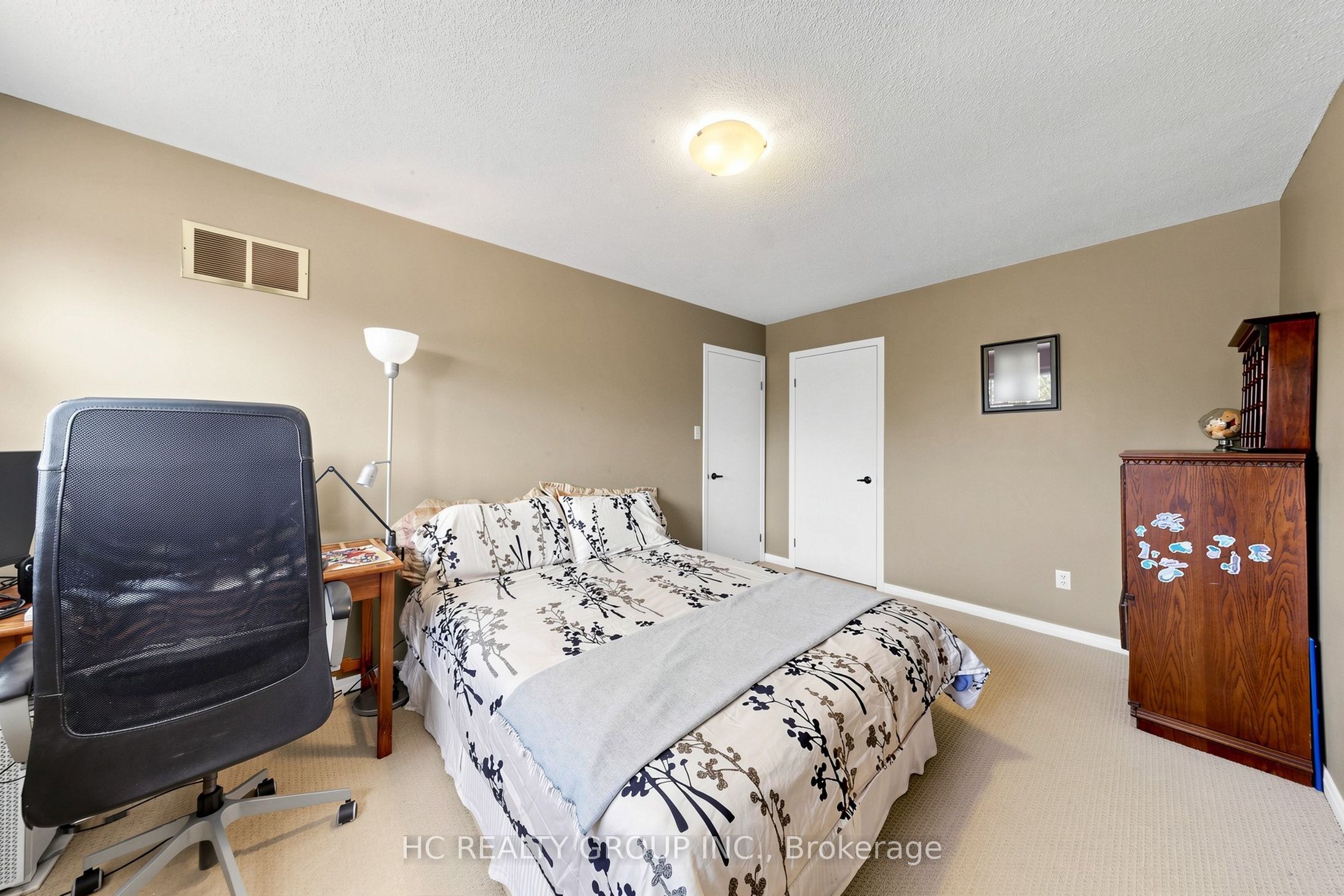 5 Standish Crescent Property Photo 35