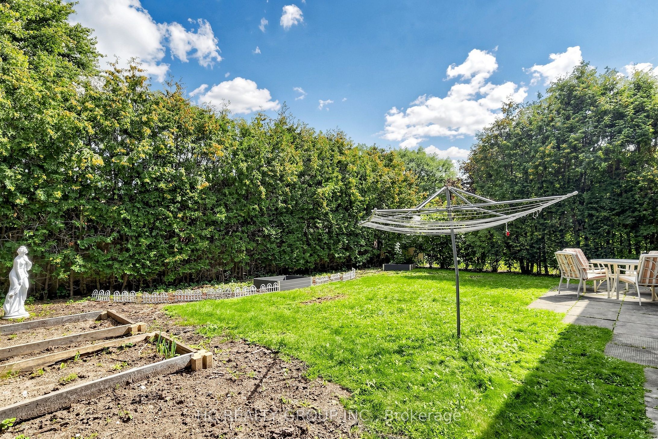 5 Standish Crescent Property Photo 49