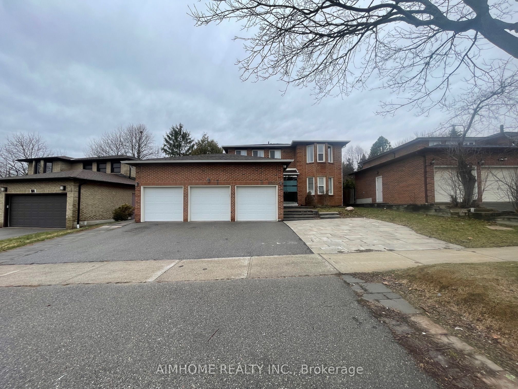 166 Fincham Avenue Main Property Photo 1