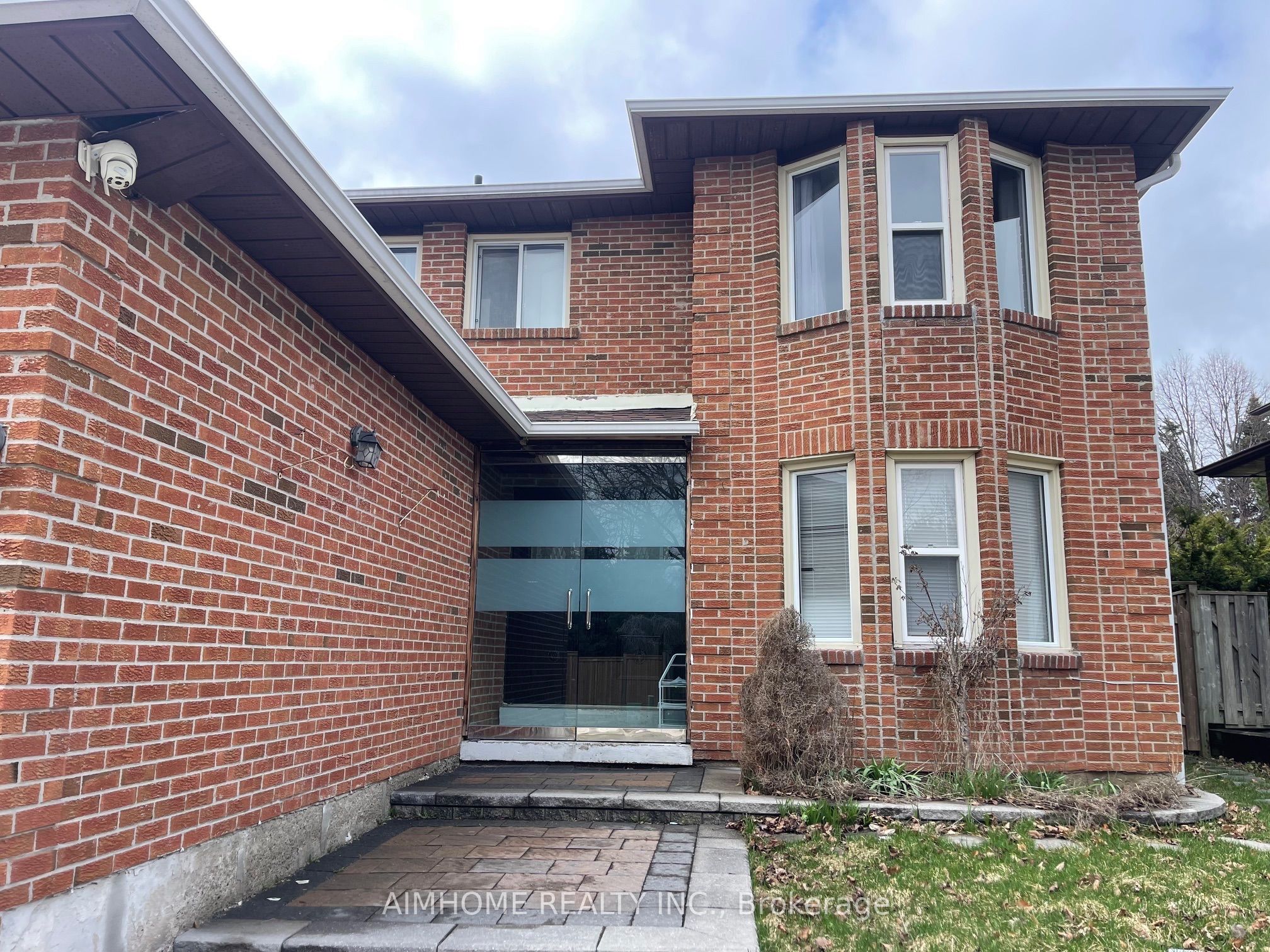 166 Fincham Avenue Main Property Photo 2