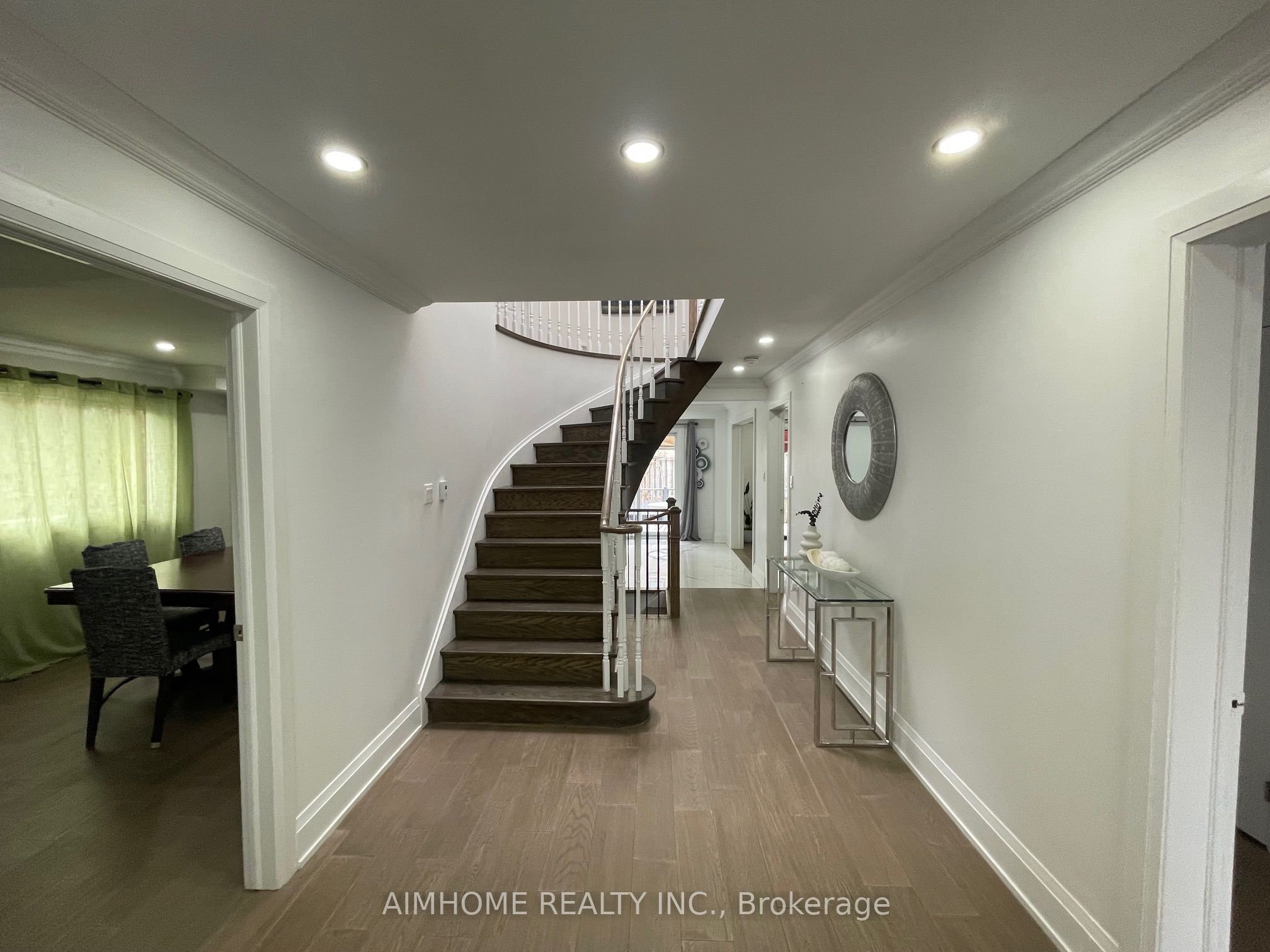 166 Fincham Avenue Main Property Photo 3
