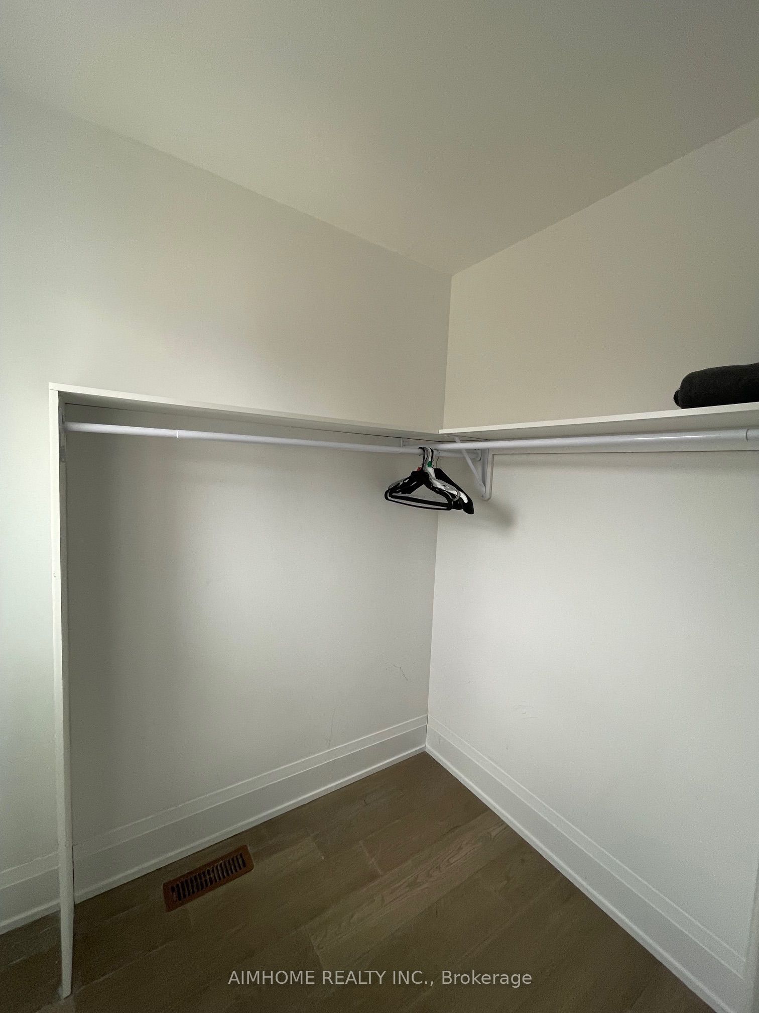 166 Fincham Avenue Main Property Photo 20