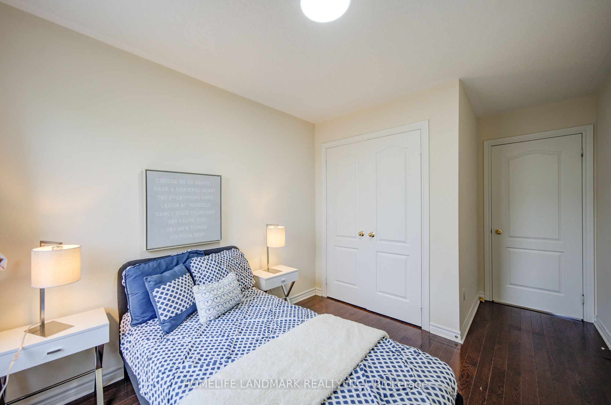 10483 Woodbine Avenue Property Photo 32