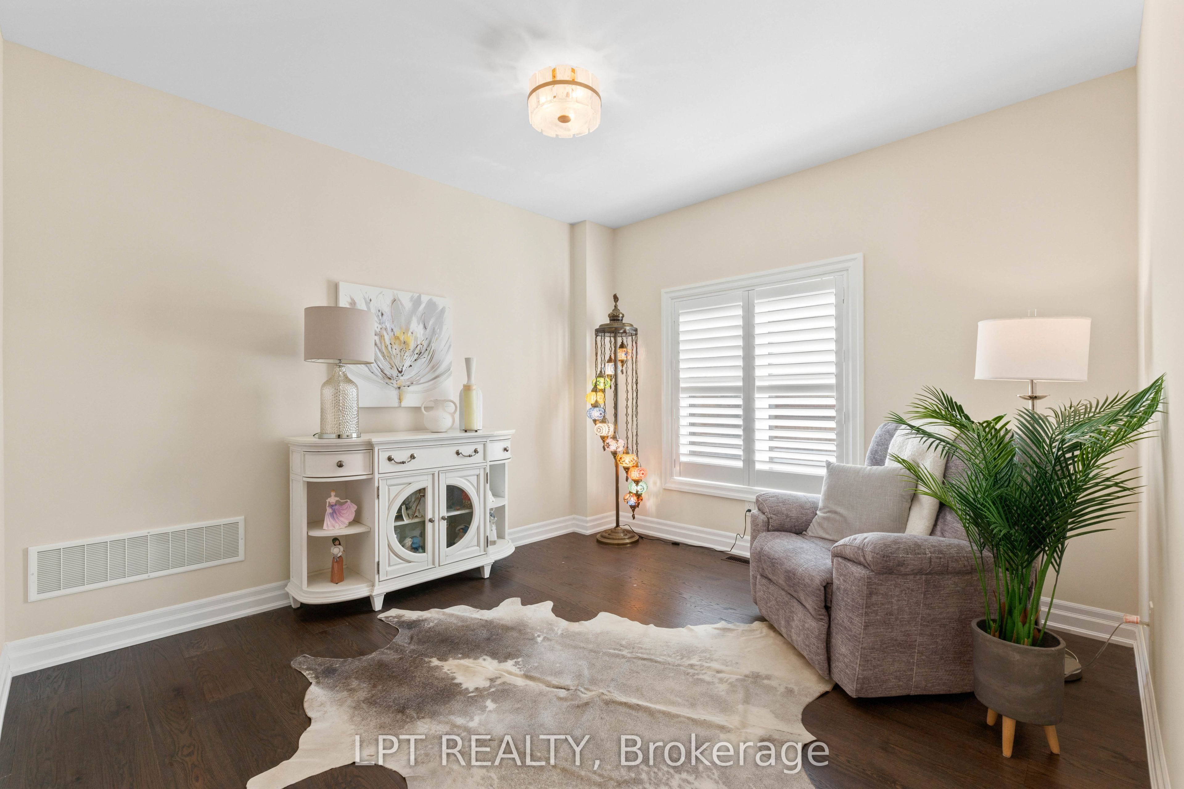 23 George Ellis Drive Property Photo 6