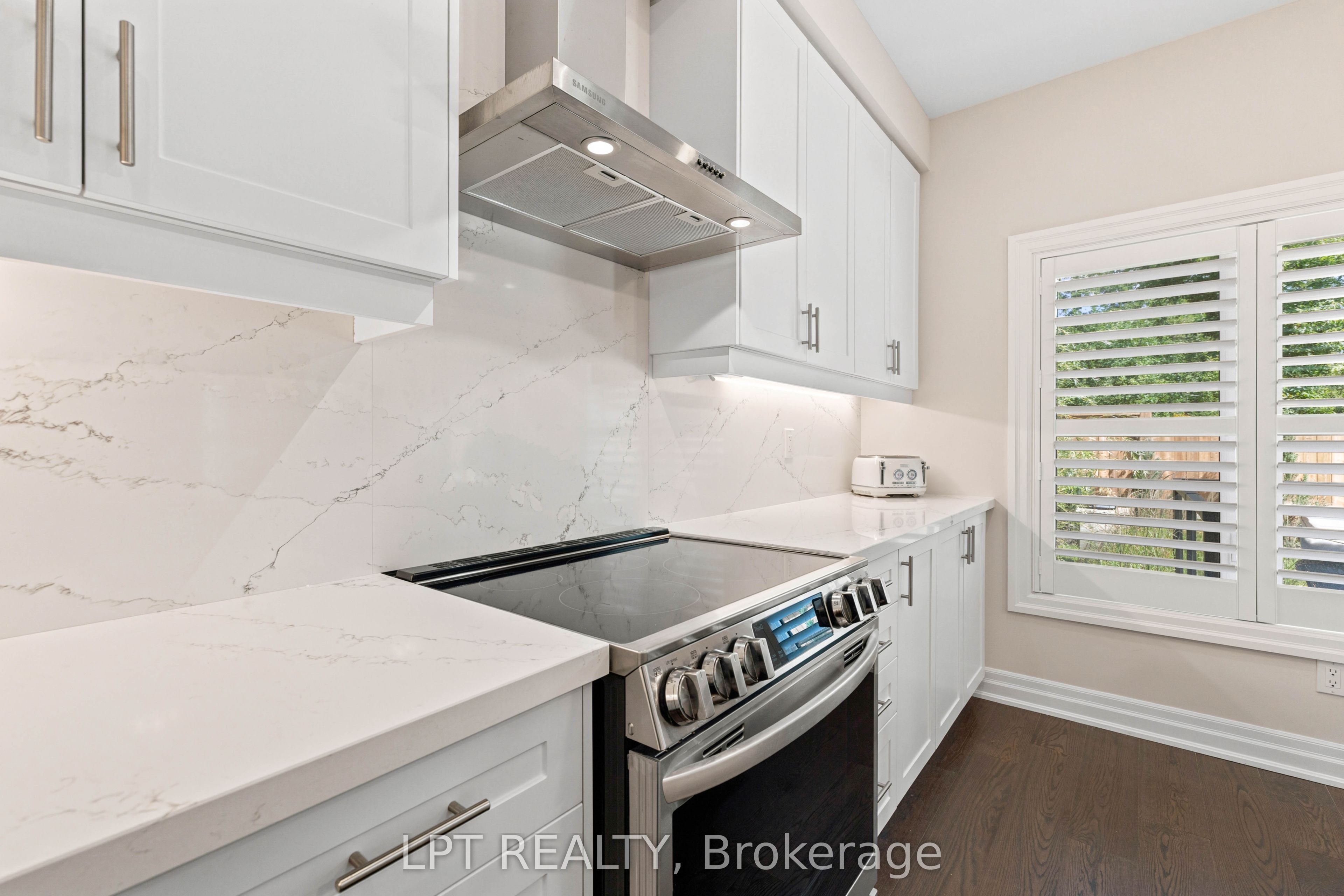 23 George Ellis Drive Property Photo 16