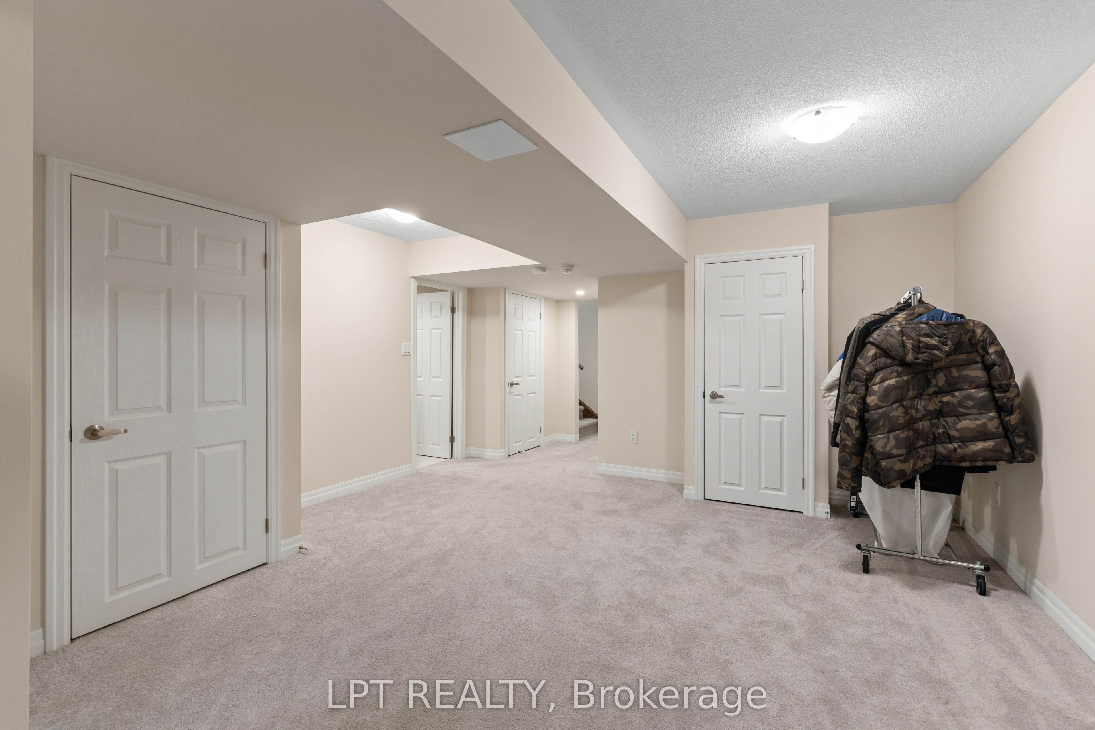 23 George Ellis Drive Property Photo 40