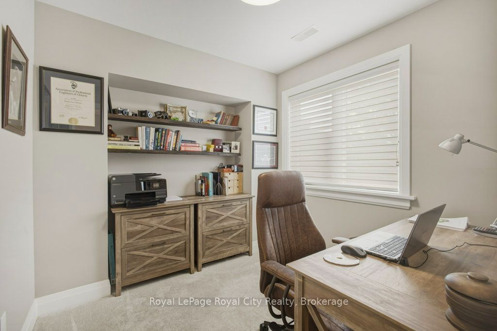 236 Stanley Street Property Photo 20