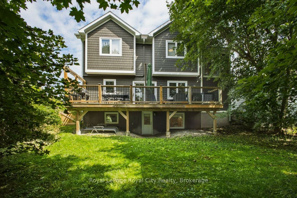 236 Stanley Street Property Photo 27