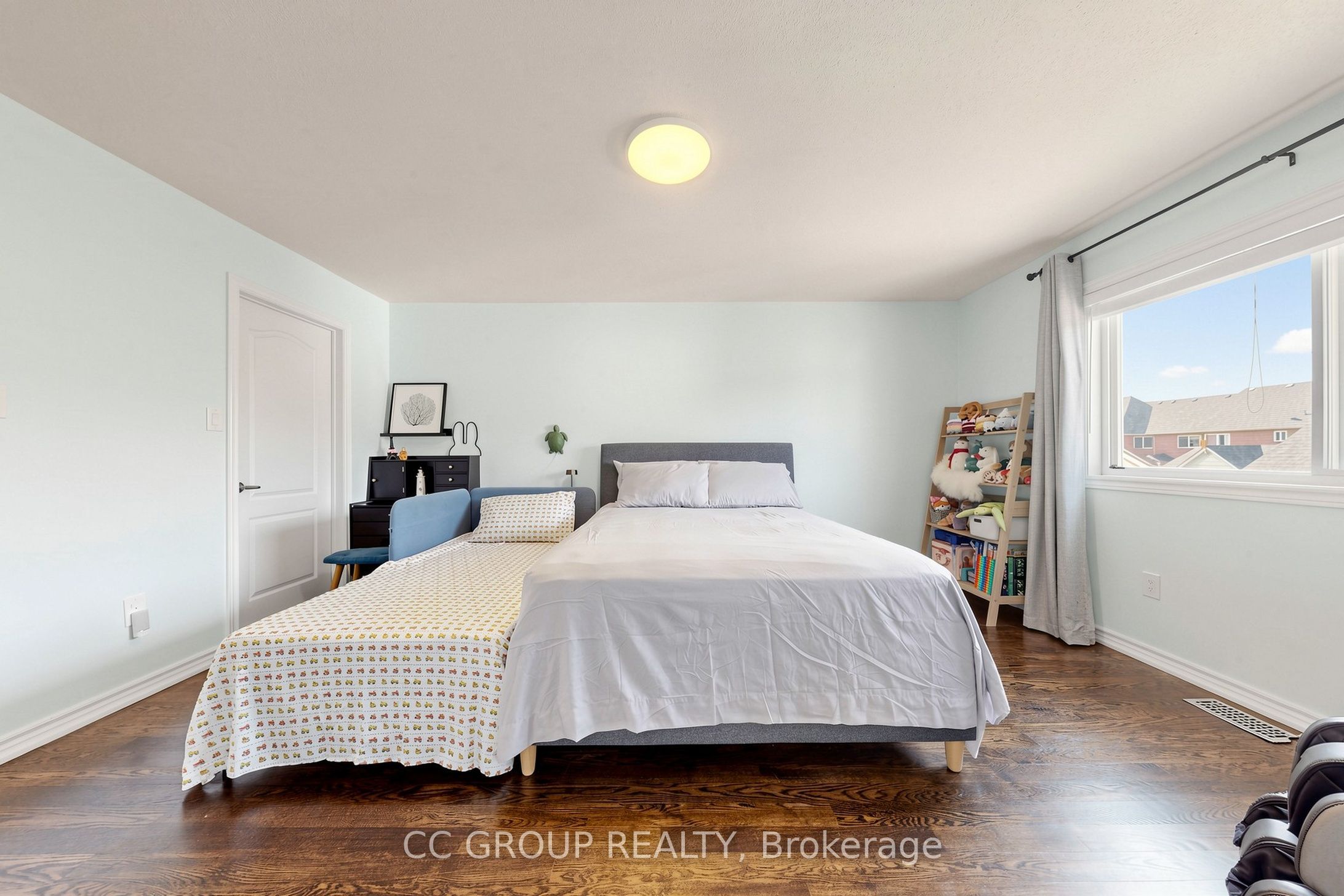34 Glendennan Avenue Property Photo 19