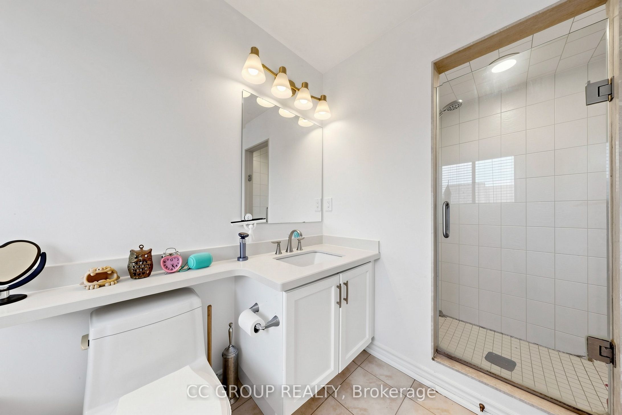34 Glendennan Avenue Property Photo 21