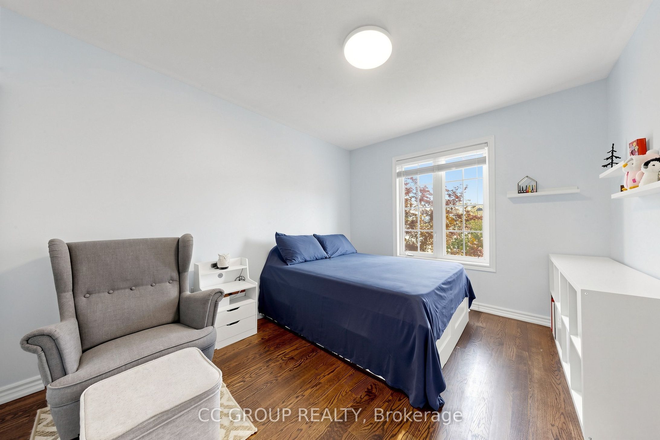 34 Glendennan Avenue Property Photo 23